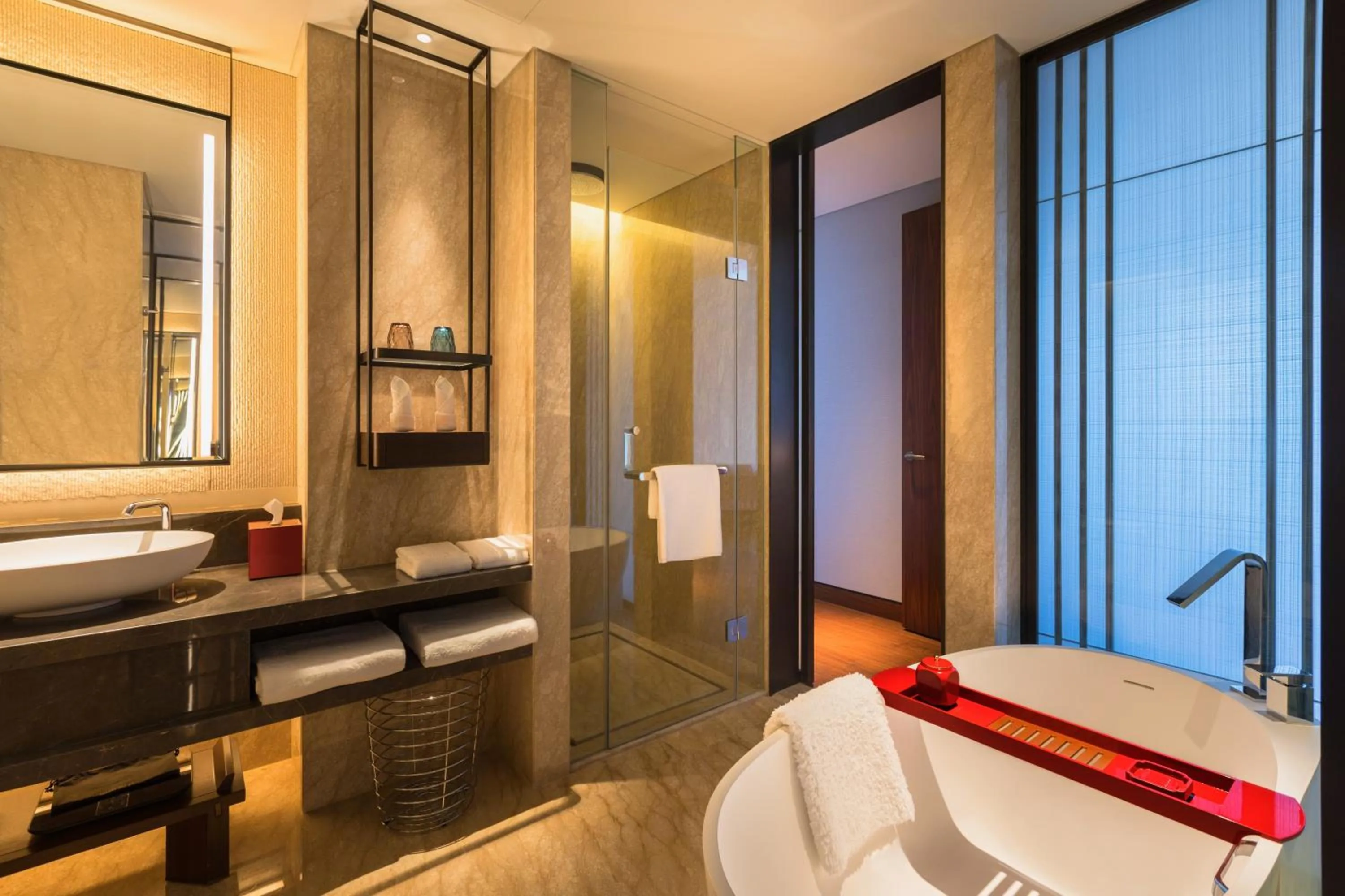 Bathroom in HUALUXE Beijing Xinan