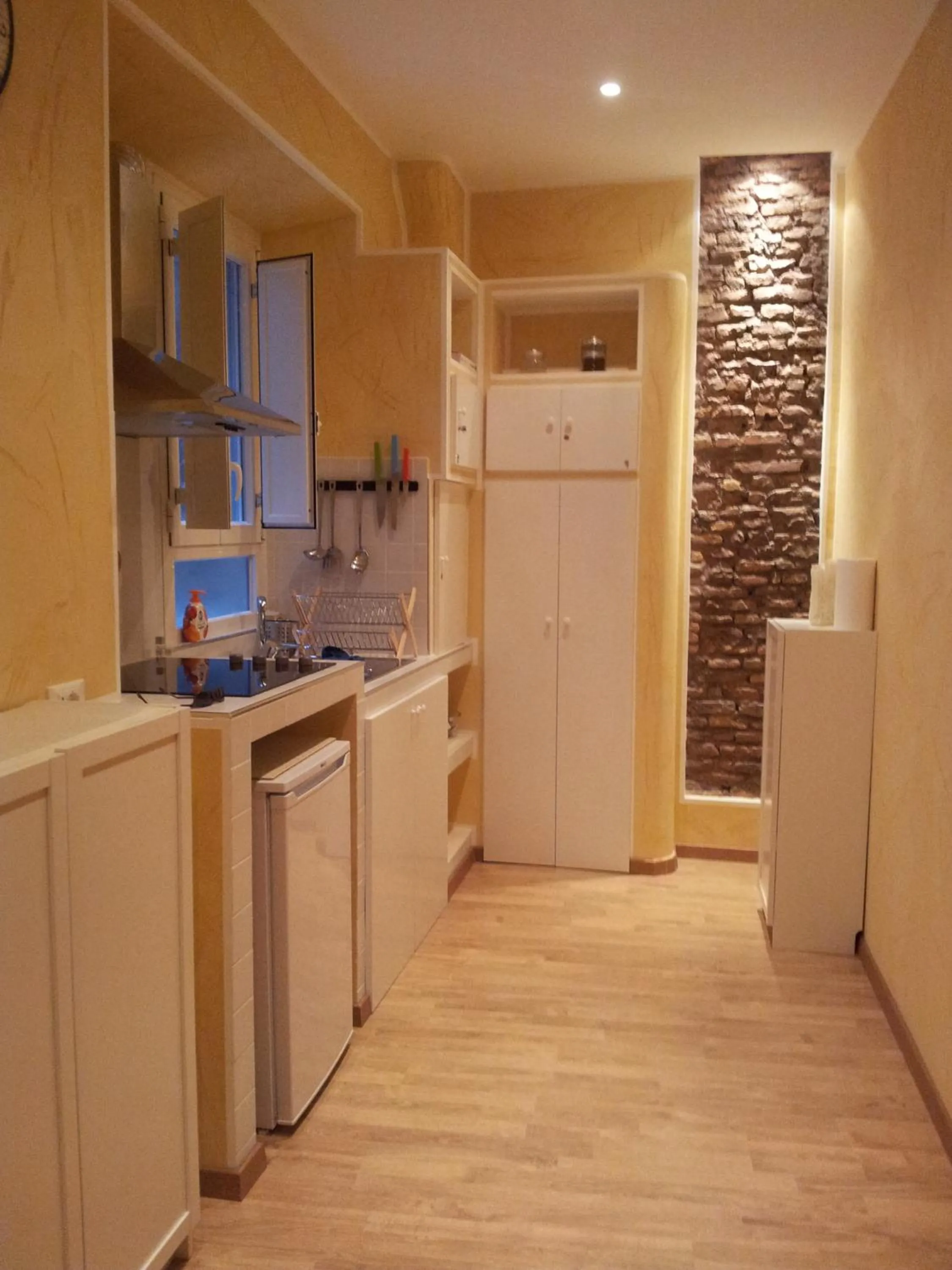 Kitchen or kitchenette in B&B In Piazza