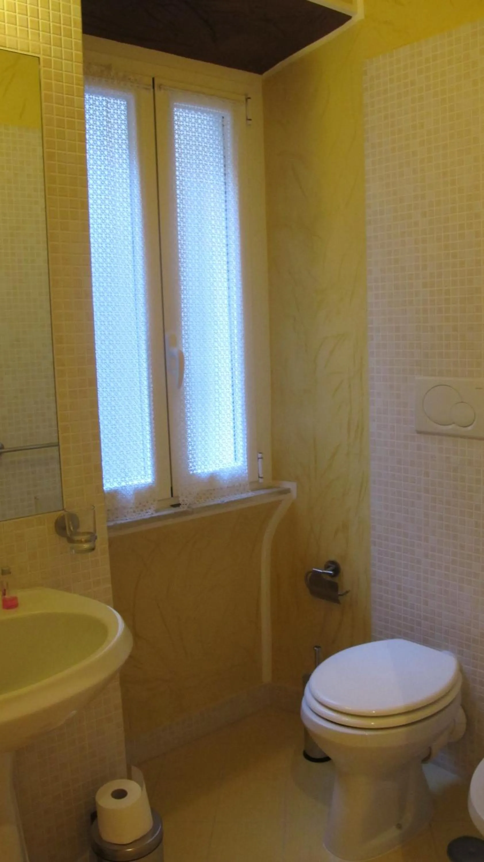 Bathroom in B&B In Piazza