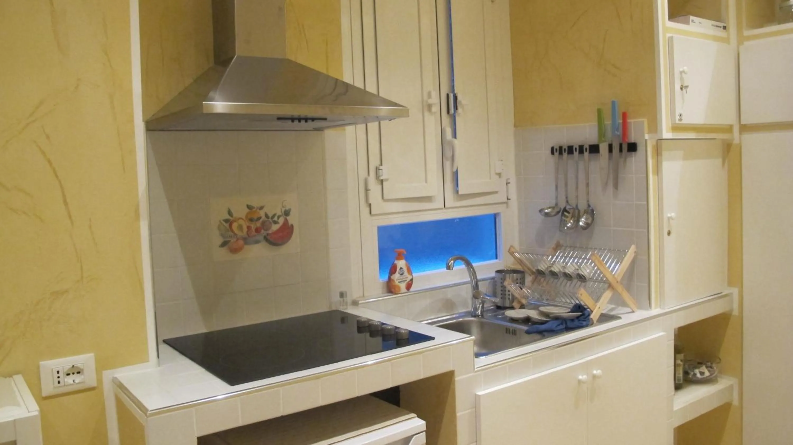 Kitchen or kitchenette in B&B In Piazza
