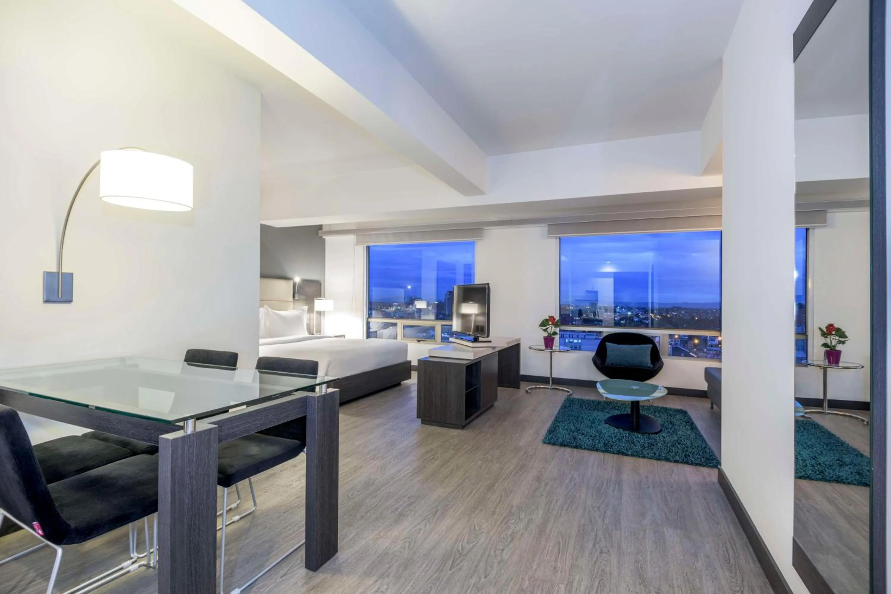 Bedroom in NH Bogota Urban 26 Royal