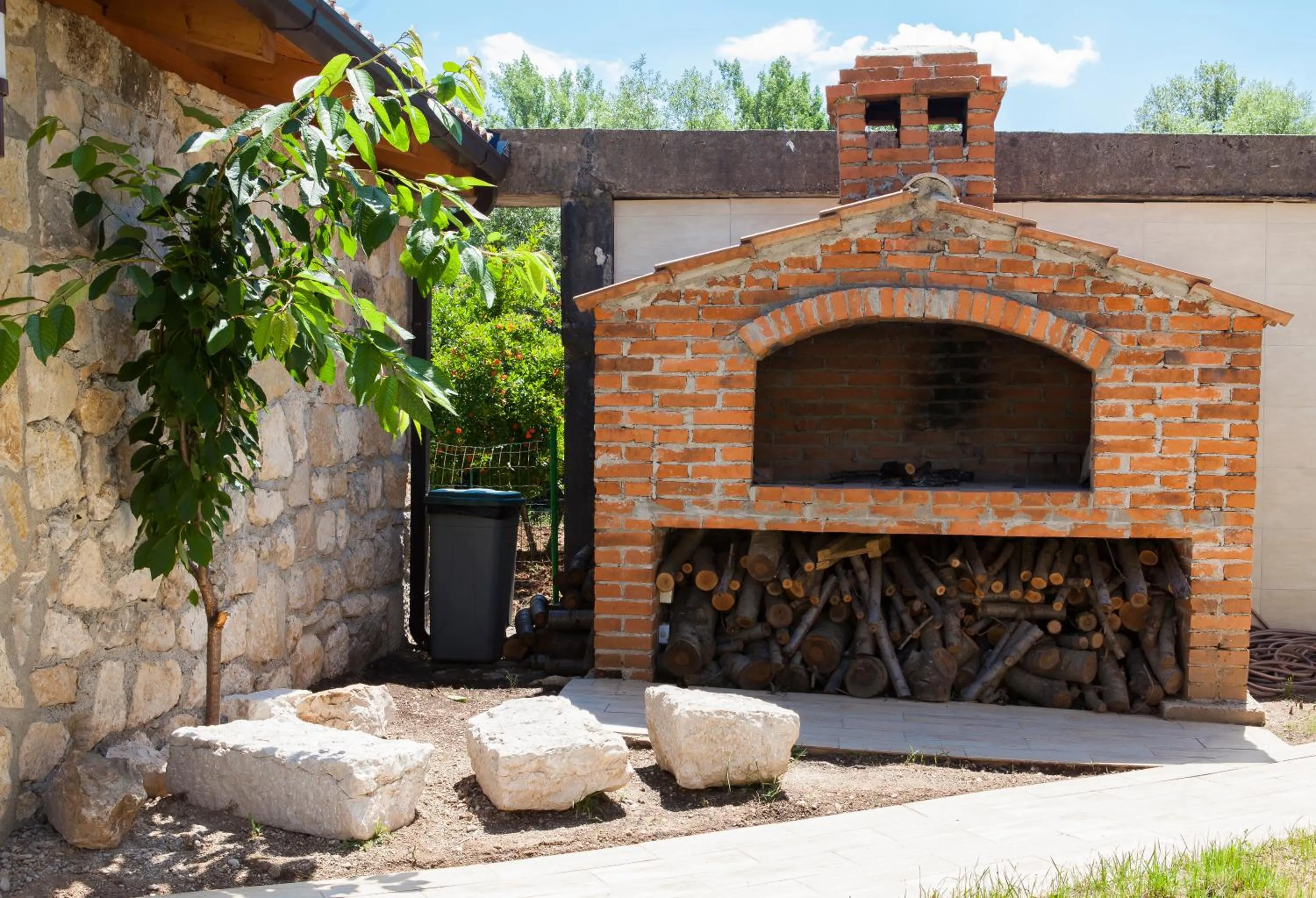 Area and facilities in Motel Kolo