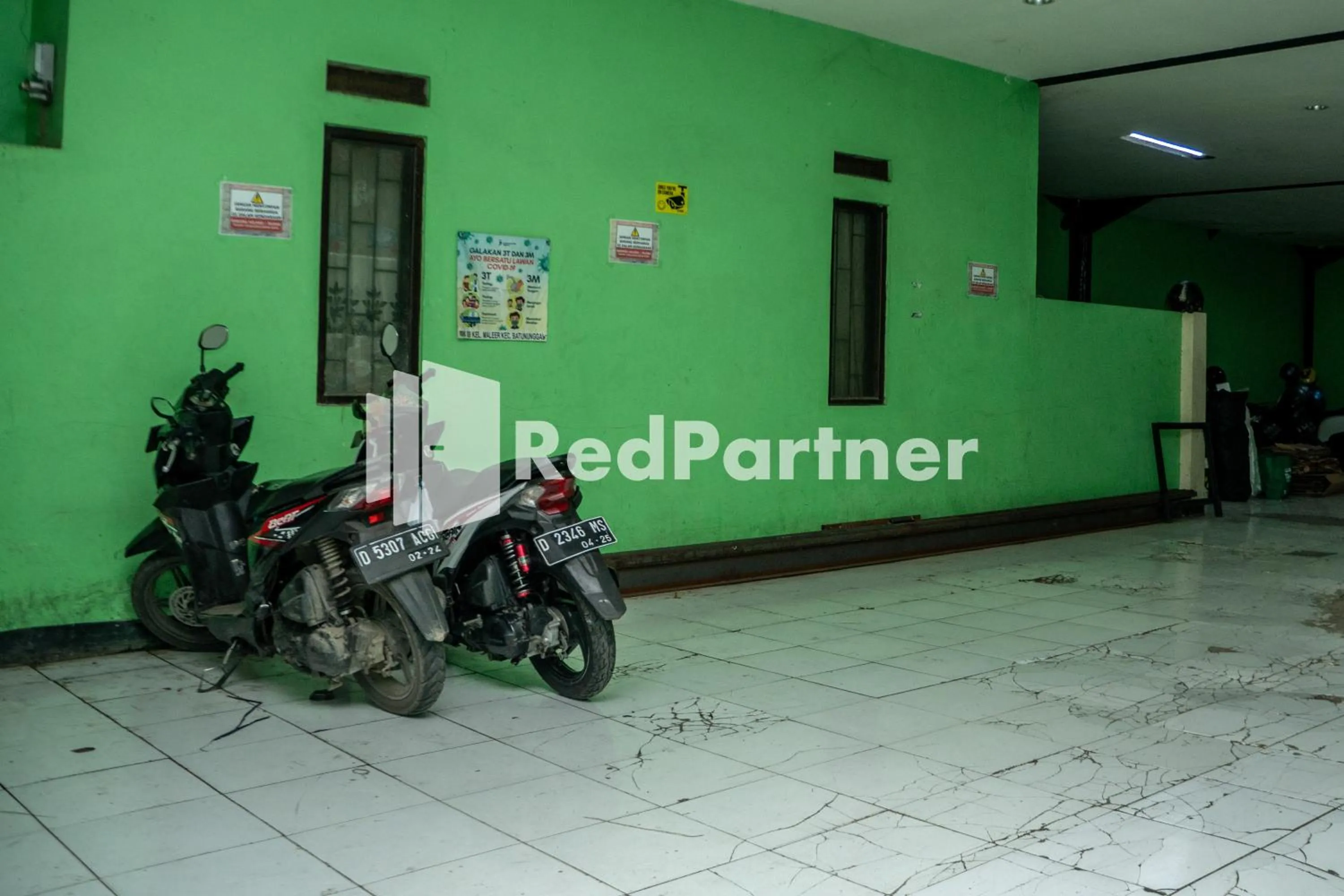 Jabrix Hotel Mitra RedDoorz