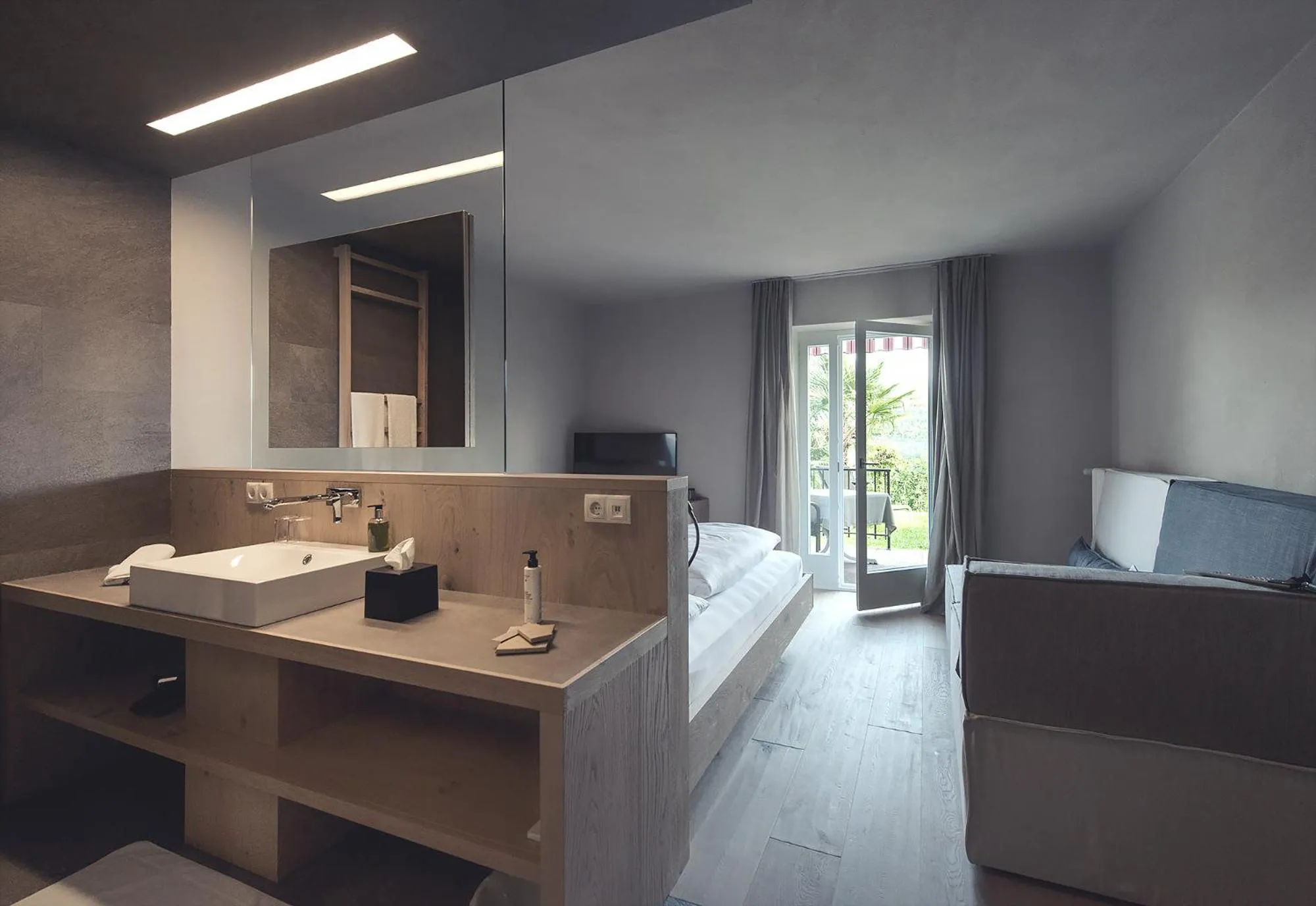 Bedroom in Das Wanda