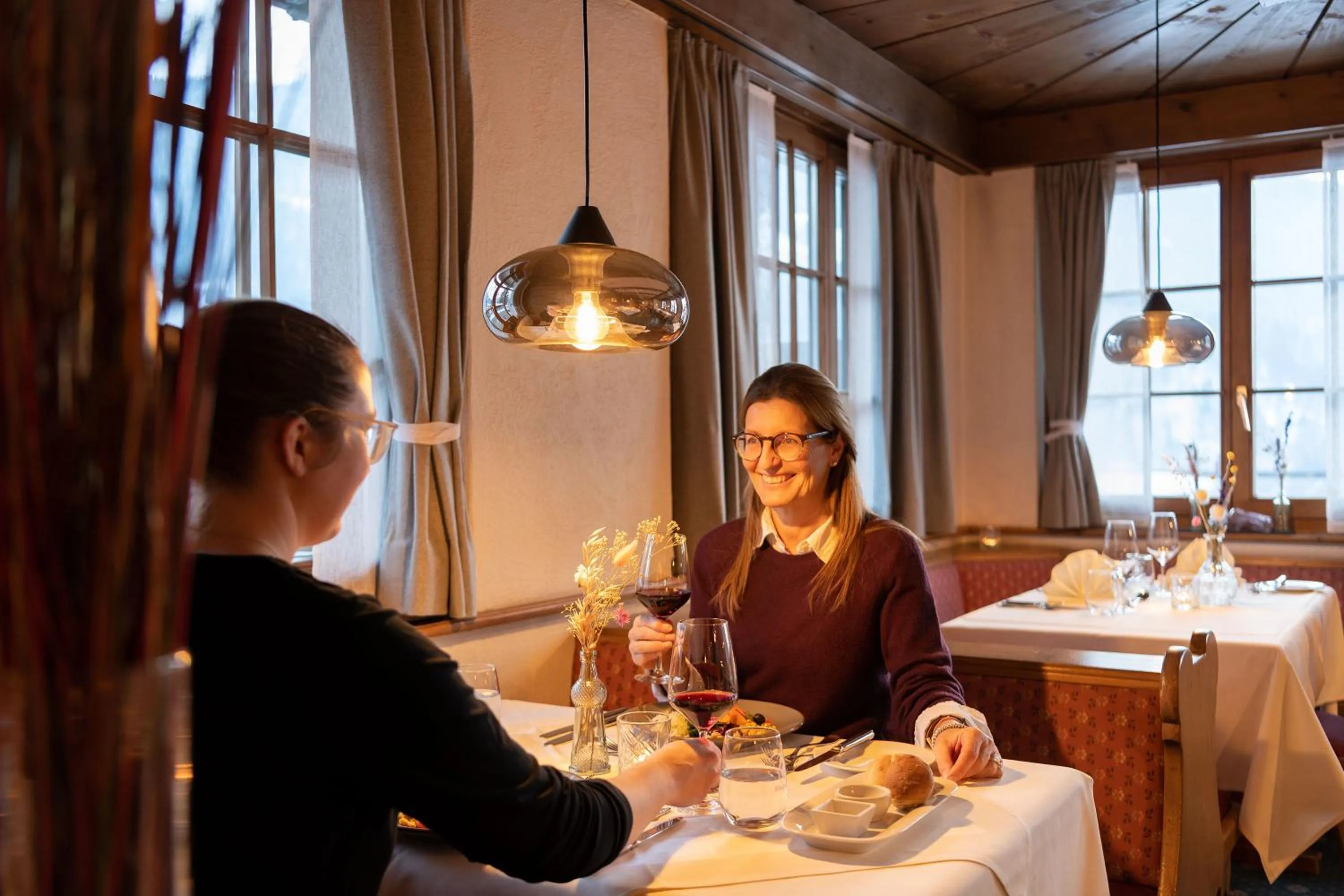 Restaurant/places to eat in Sunstar Hotel Klosters