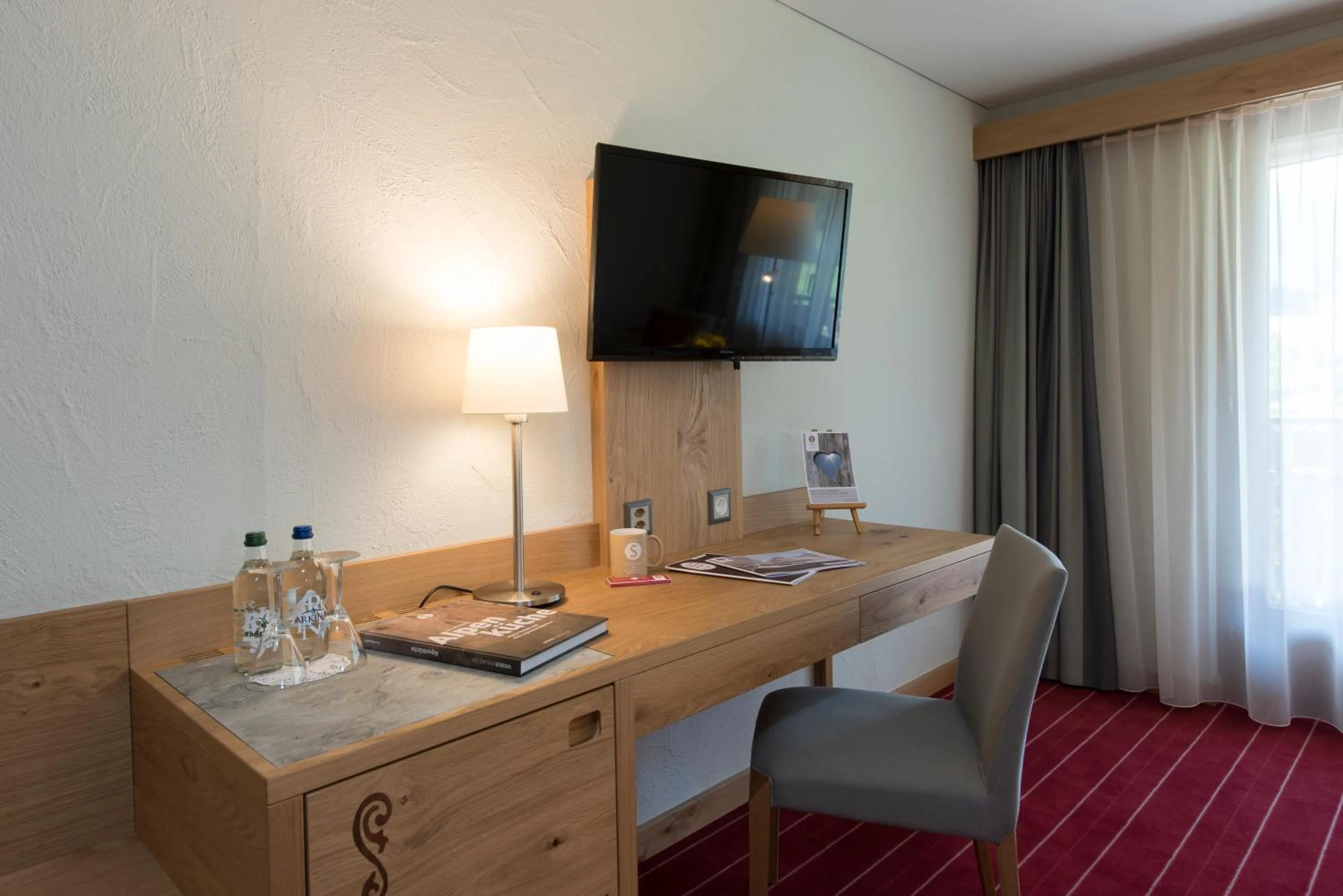 TV and multimedia in Sunstar Hotel Klosters