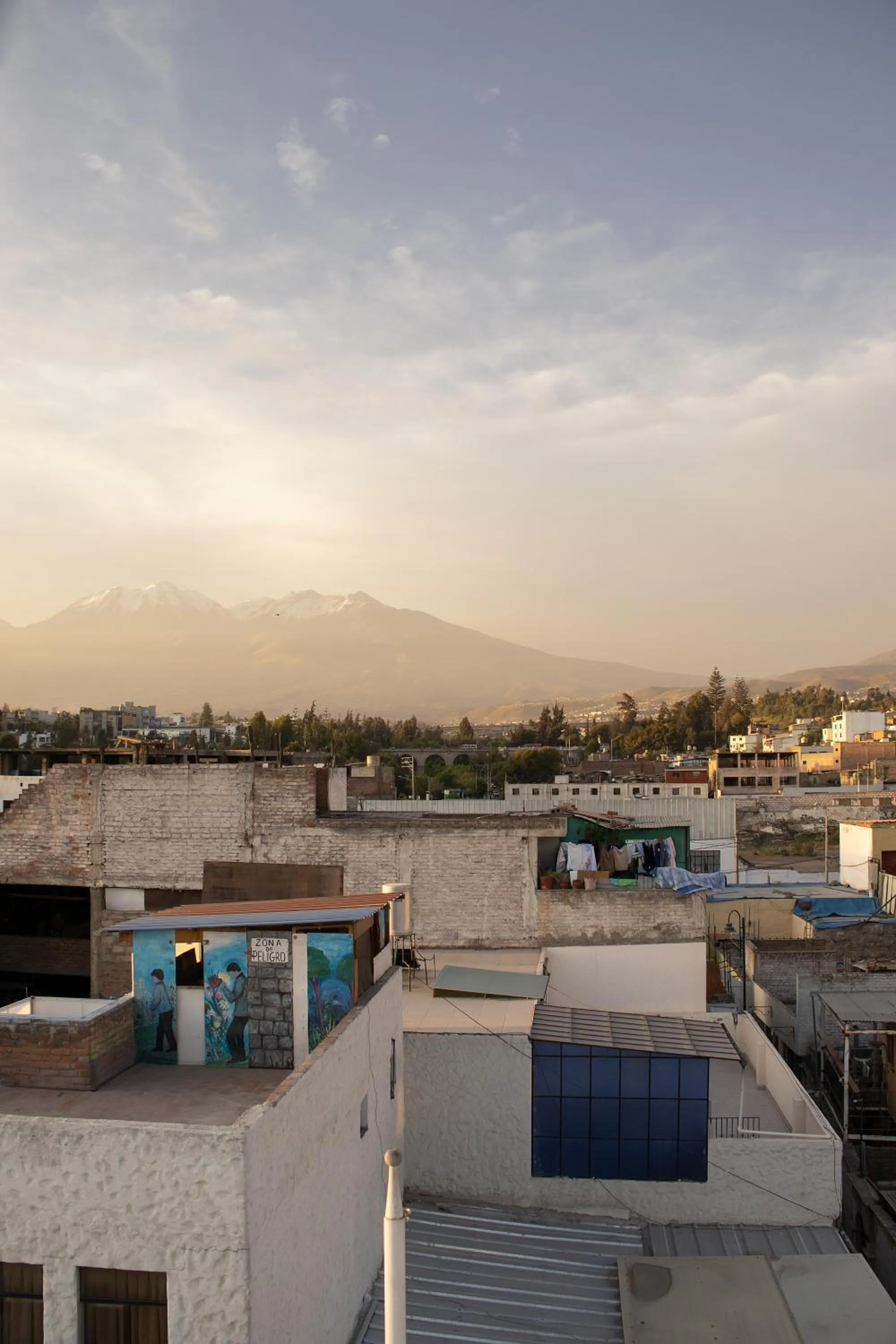 Day in Tambo del Solar