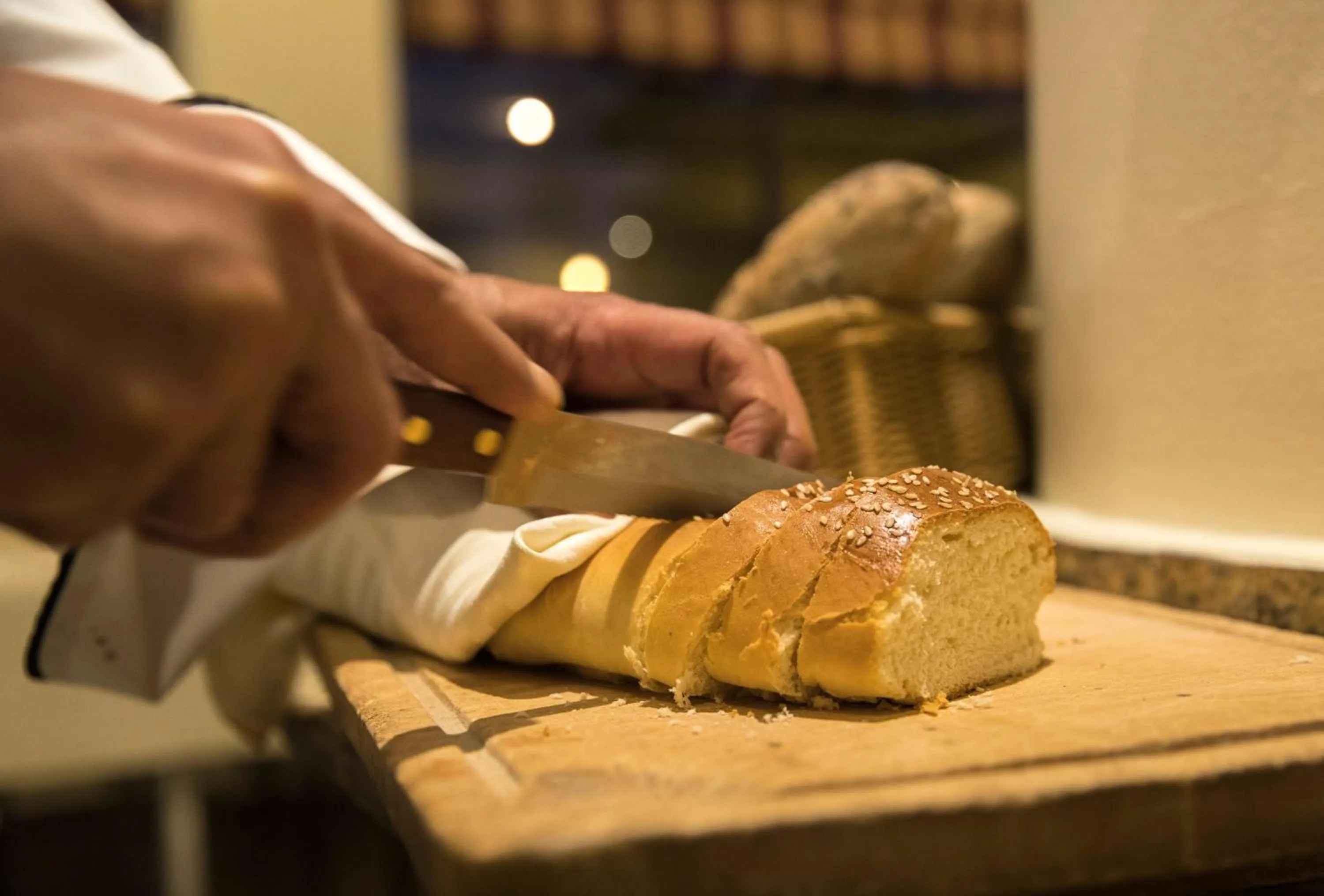 Restaurant/places to eat in Hotel Muscat Holiday