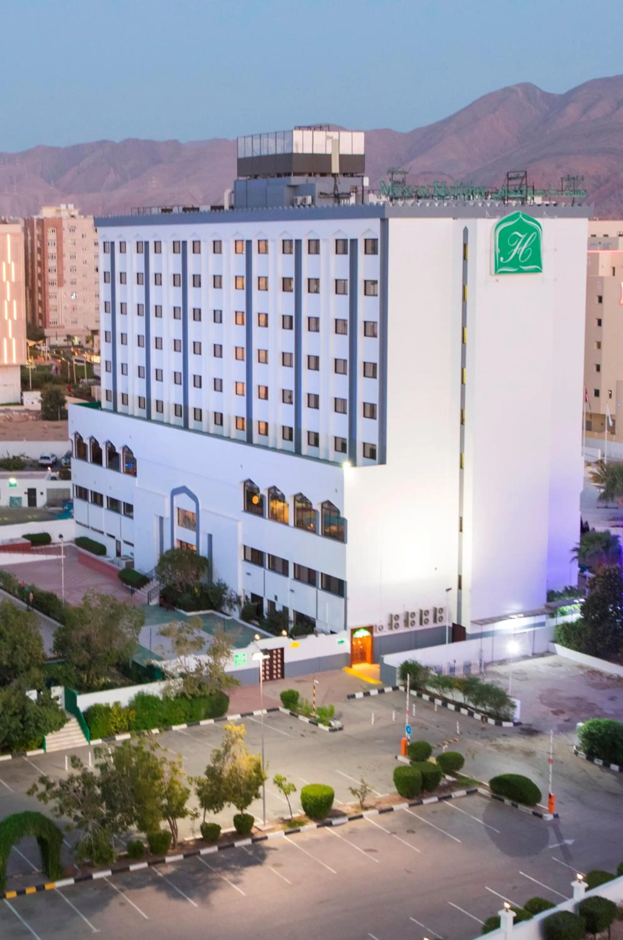 Property building in Hotel Muscat Holiday