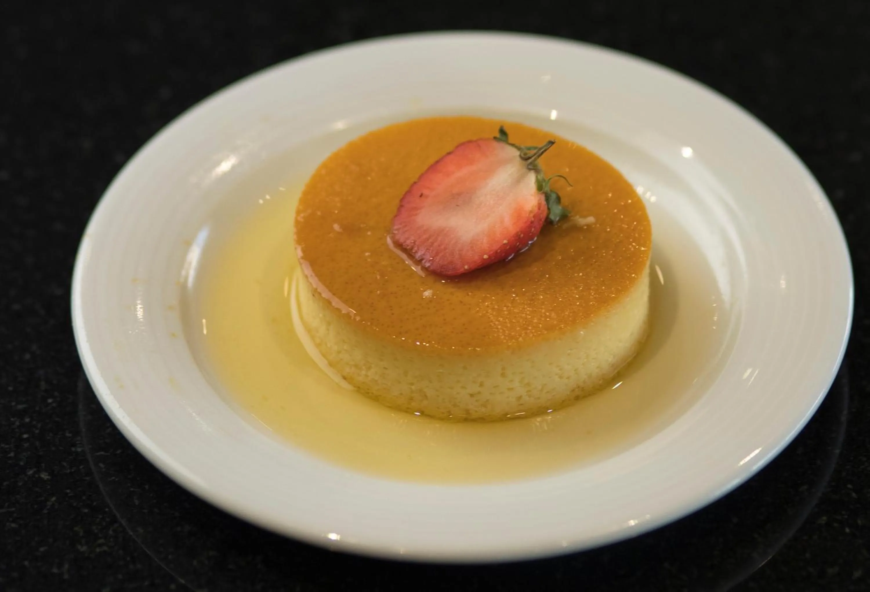 Food and drinks in Hotel Muscat Holiday