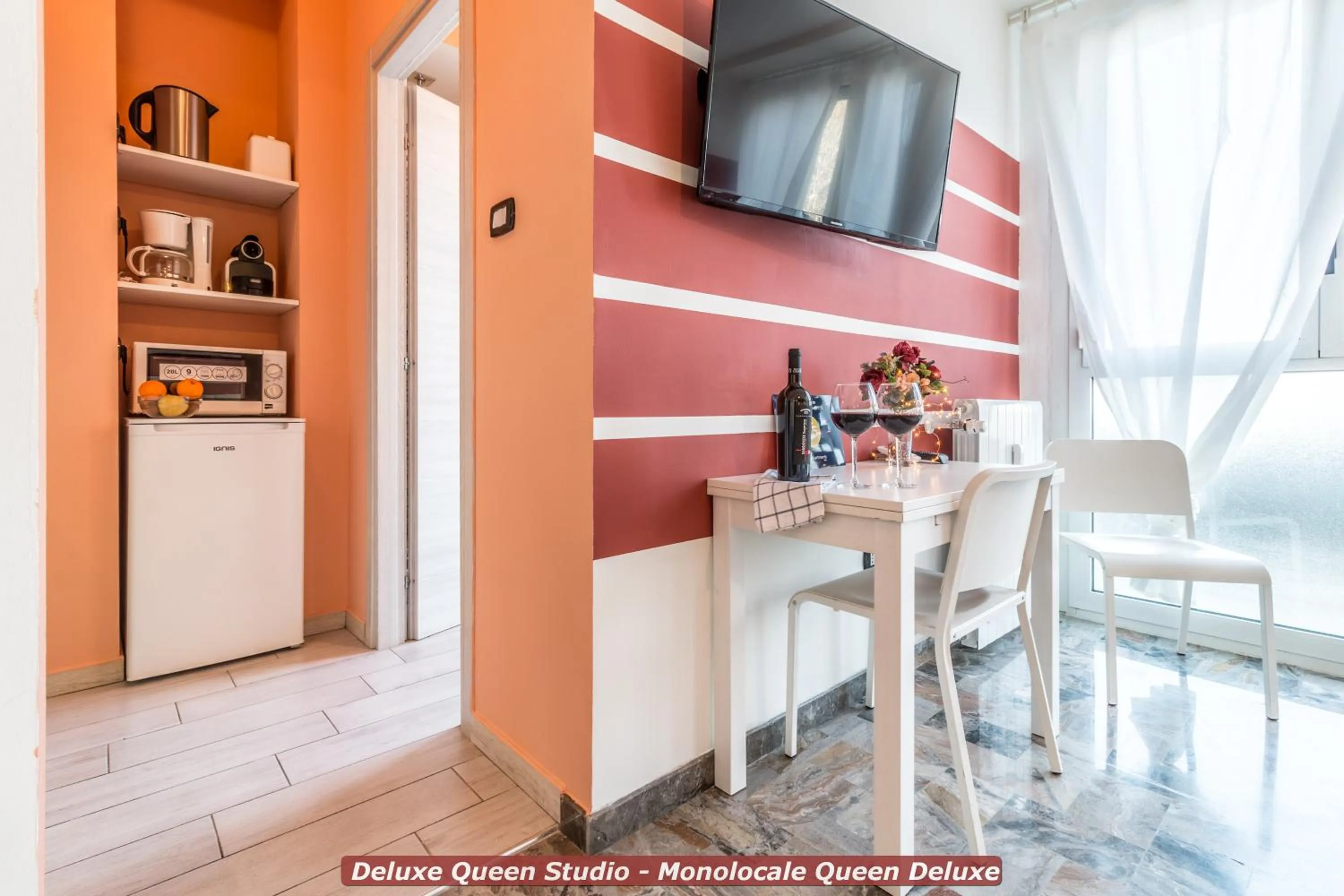 Photo of the whole room in 4 Star Bologna Train Station - Self Check-In