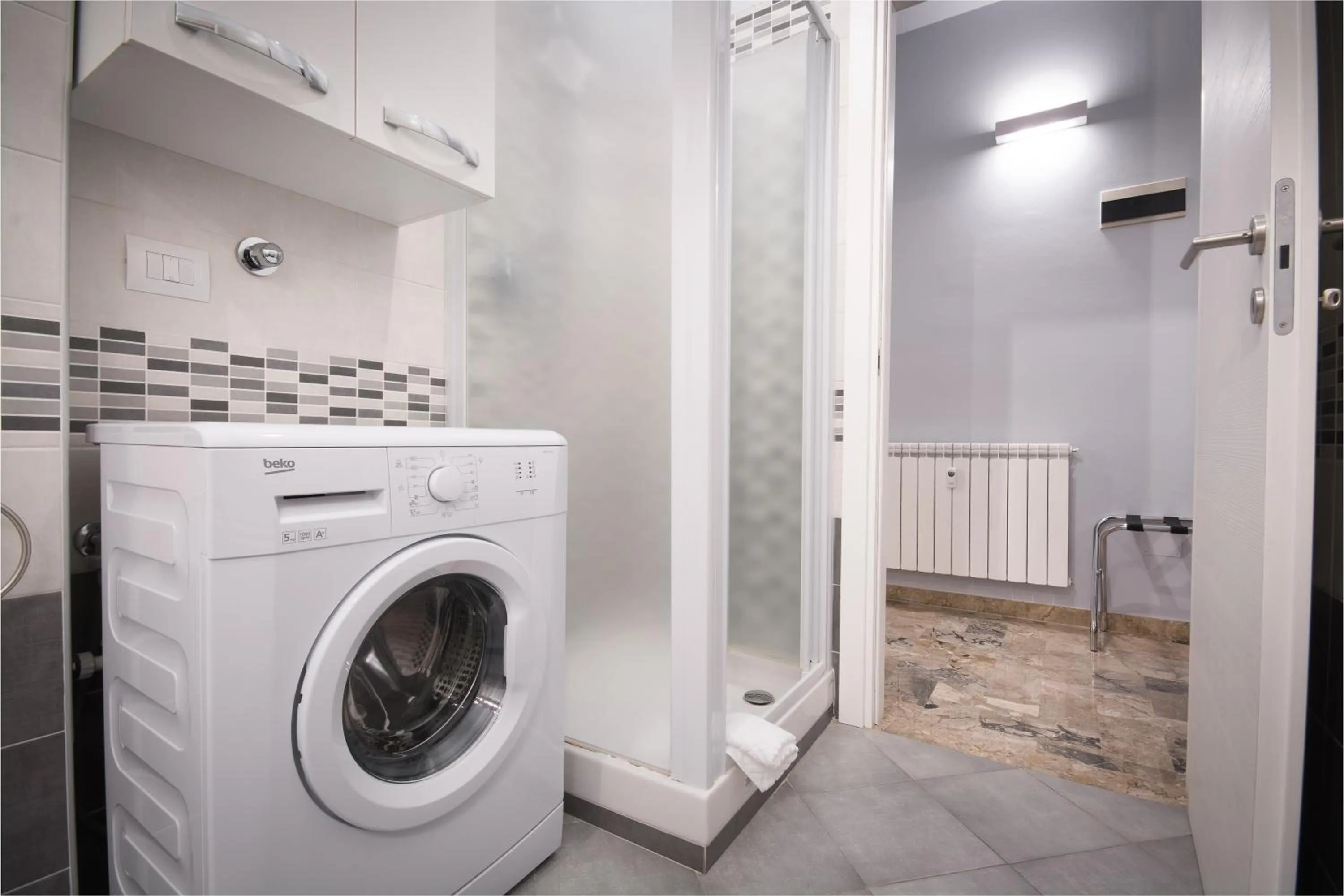 Bathroom in 4 Star Bologna Train Station - Self Check-In