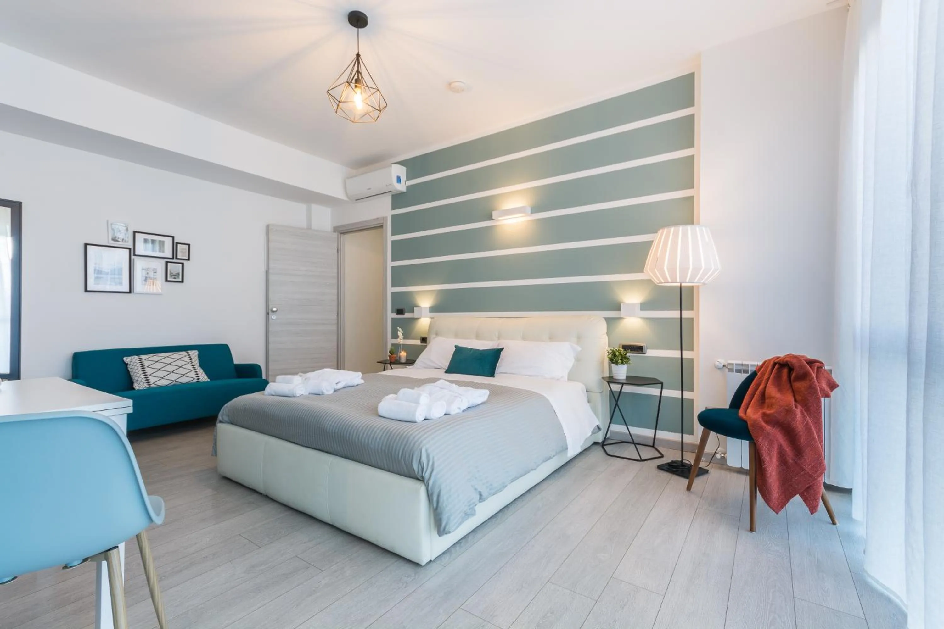 Bedroom, Bed in 4 Star Bologna Train Station - Self Check-In