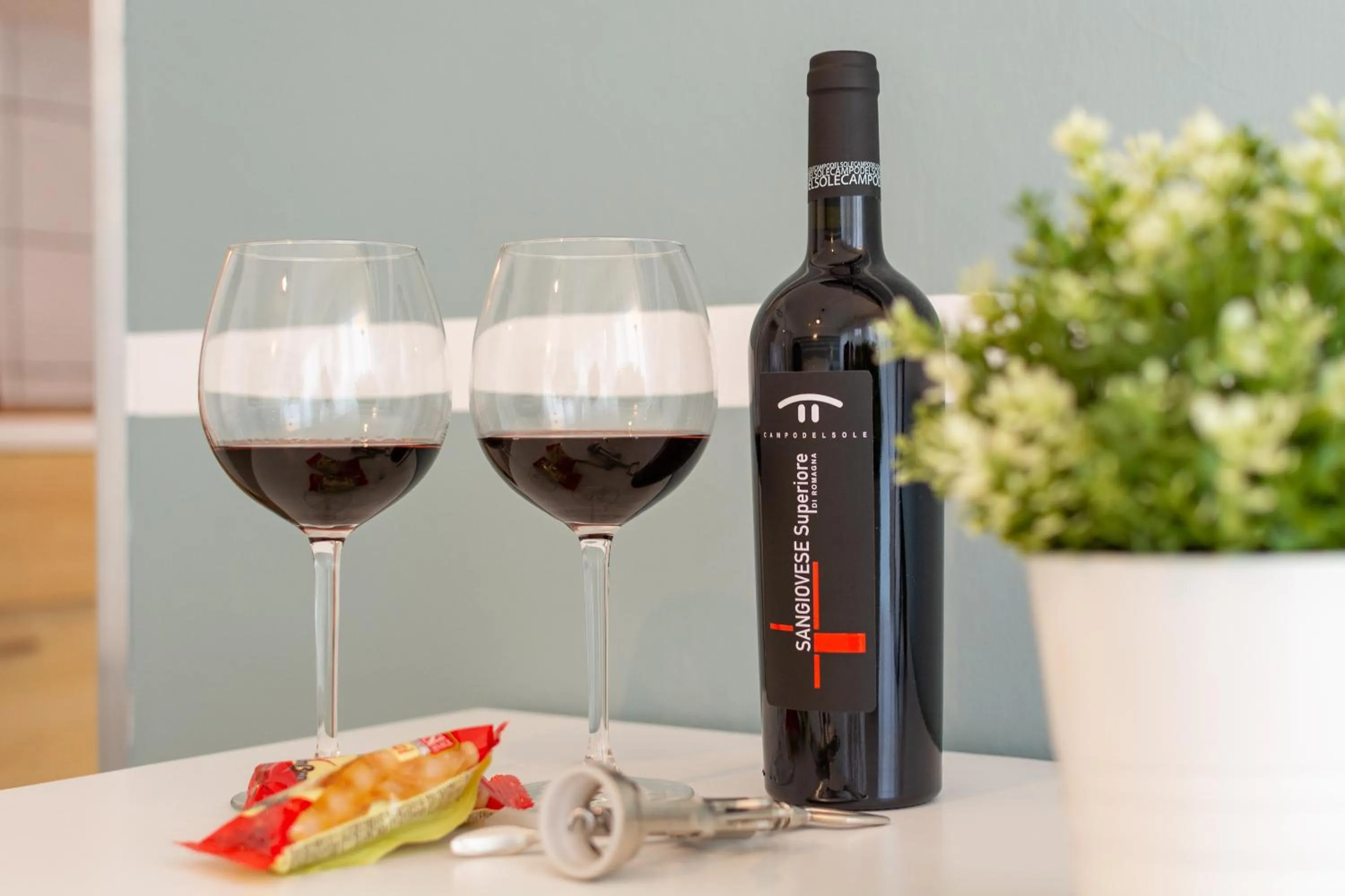 Decorative detail in 4 Star Bologna Train Station - Self Check-In