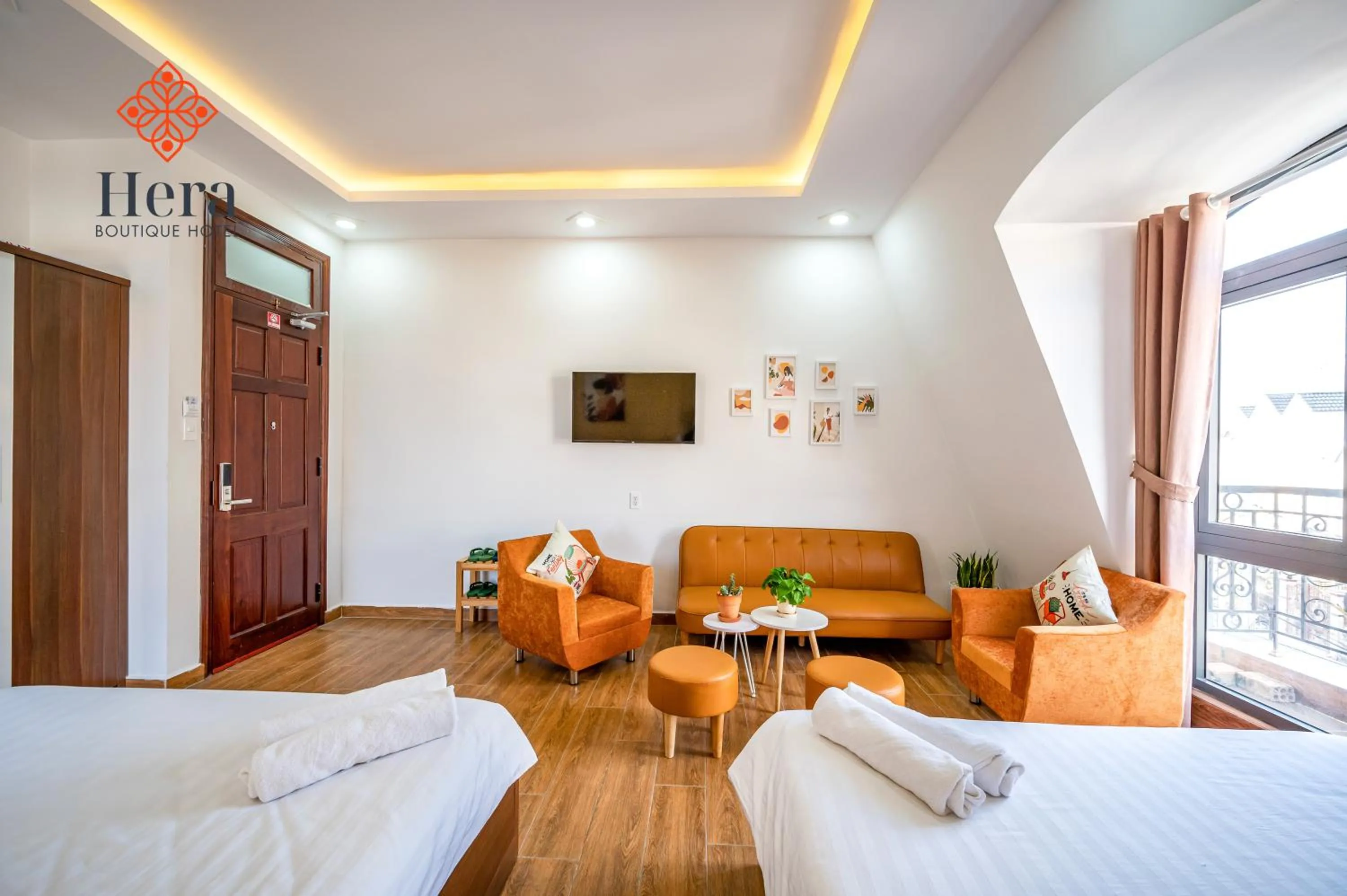 TV and multimedia, Bed in Hera Boutique Hotel