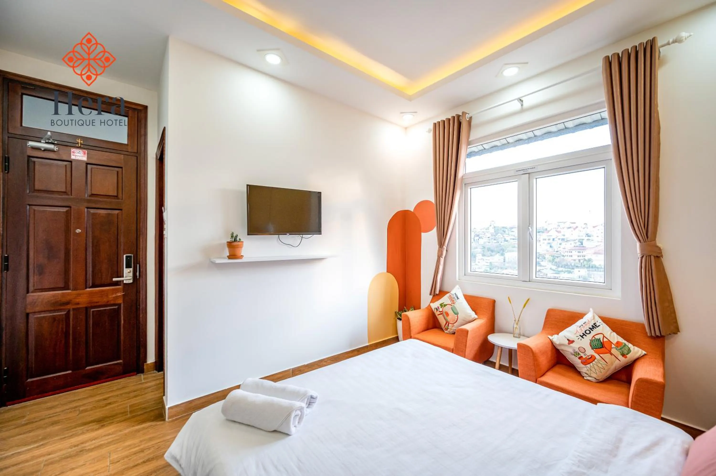 TV and multimedia, Bed in Hera Boutique Hotel