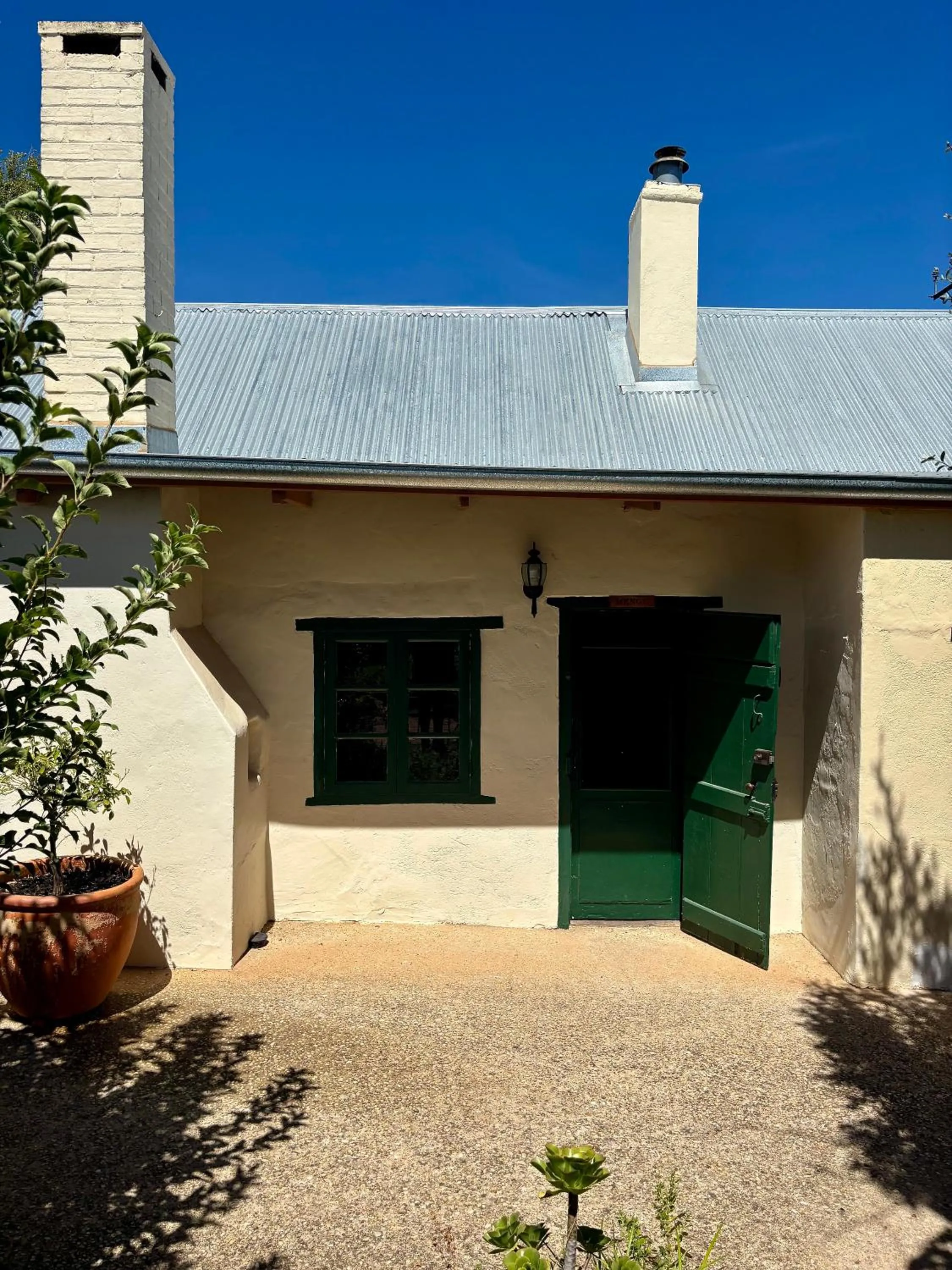 Property building in Goat Square House - Historic Row Cottages