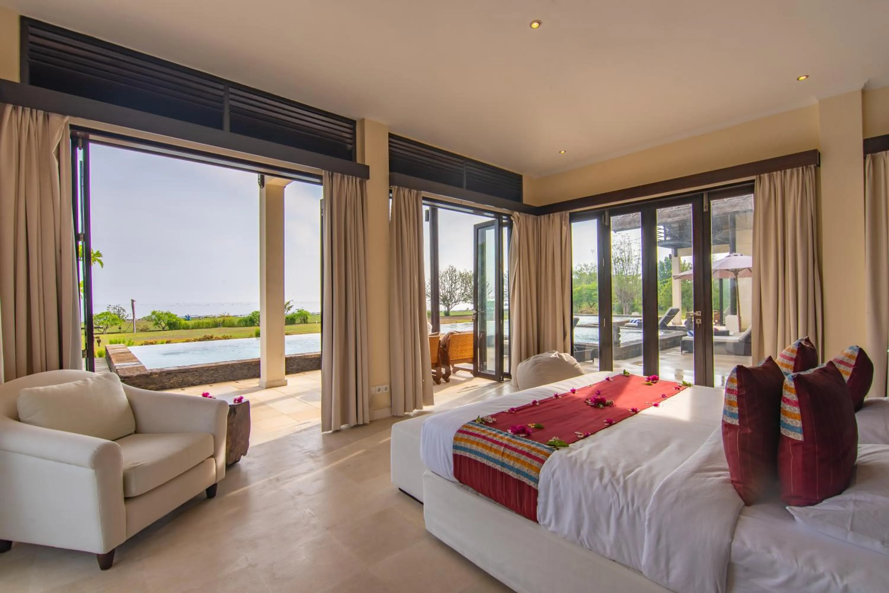 Bathroom, Bed in Villa Bali Il Mare