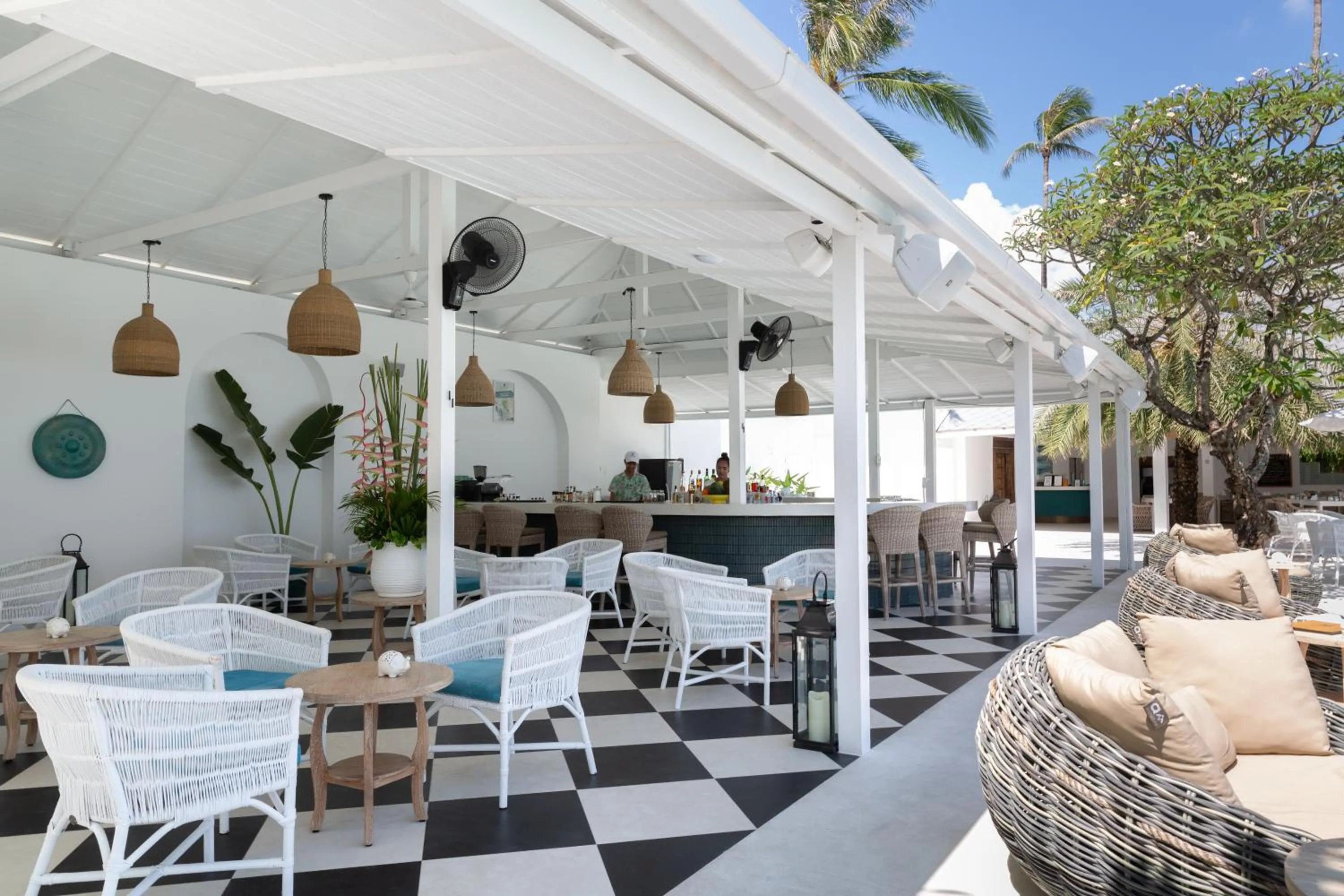 Restaurant/places to eat in Tembo Beach Club & Resort