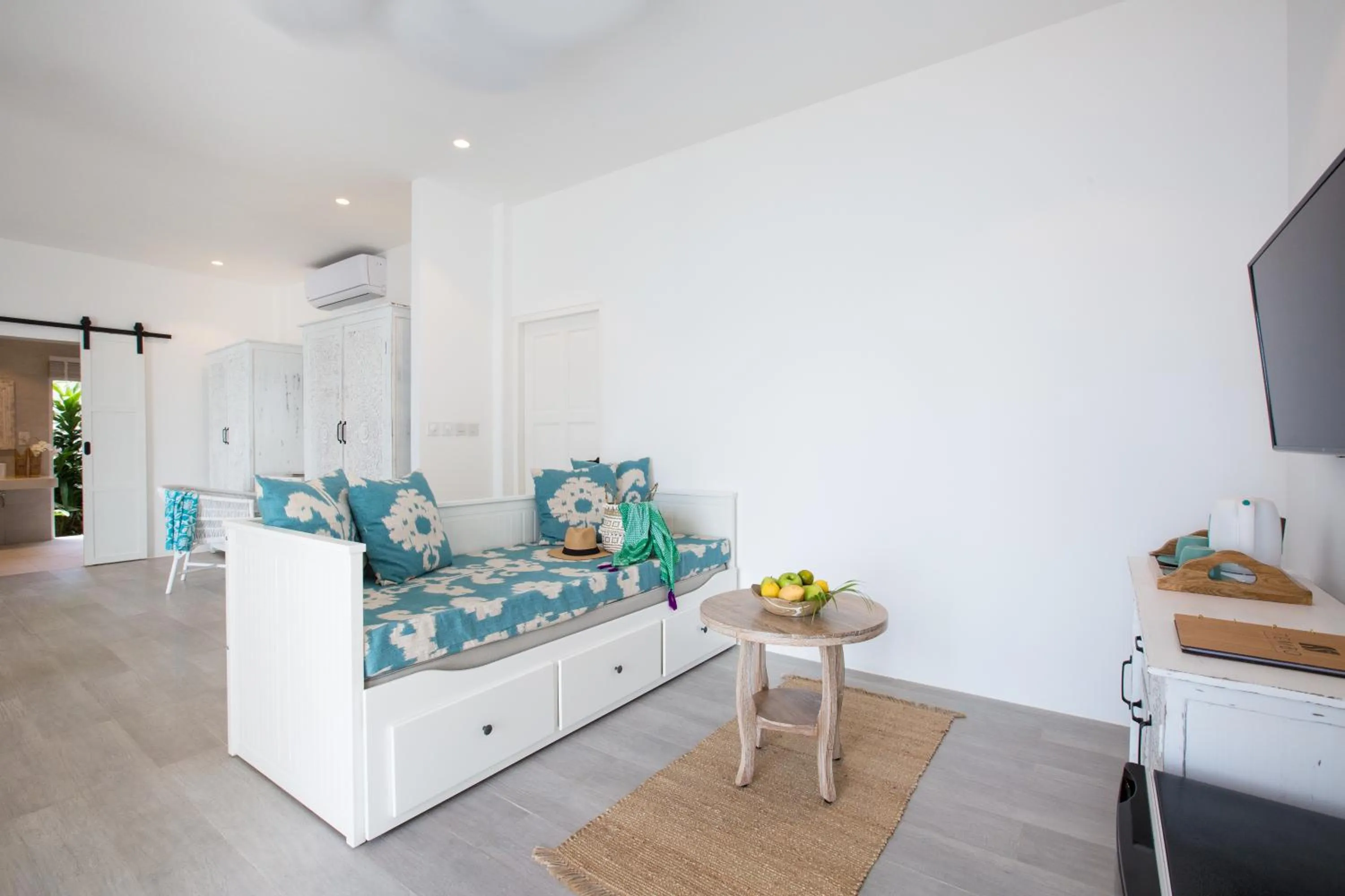 Living room in Tembo Beach Club & Resort