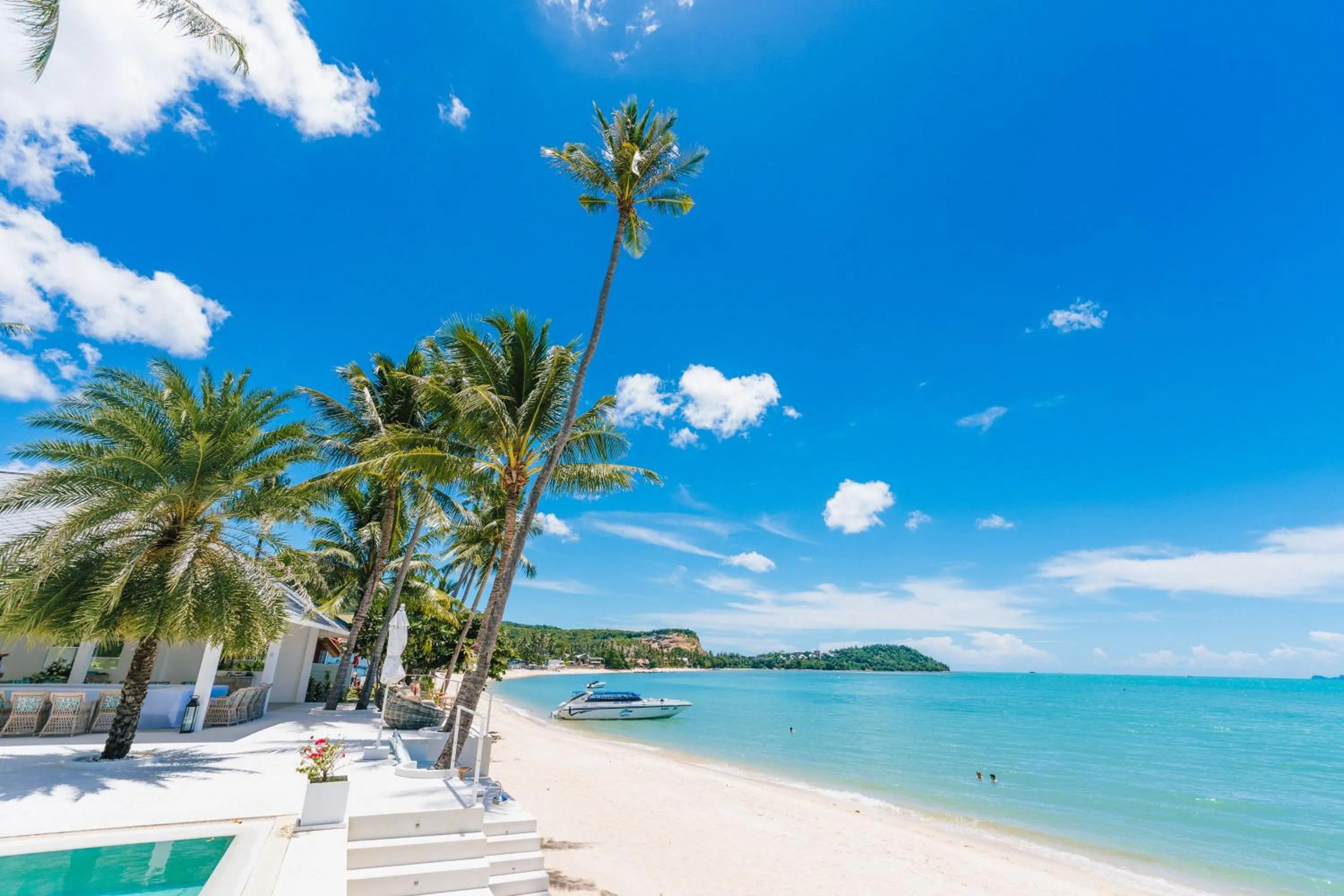 Property building in Tembo Beach Club & Resort