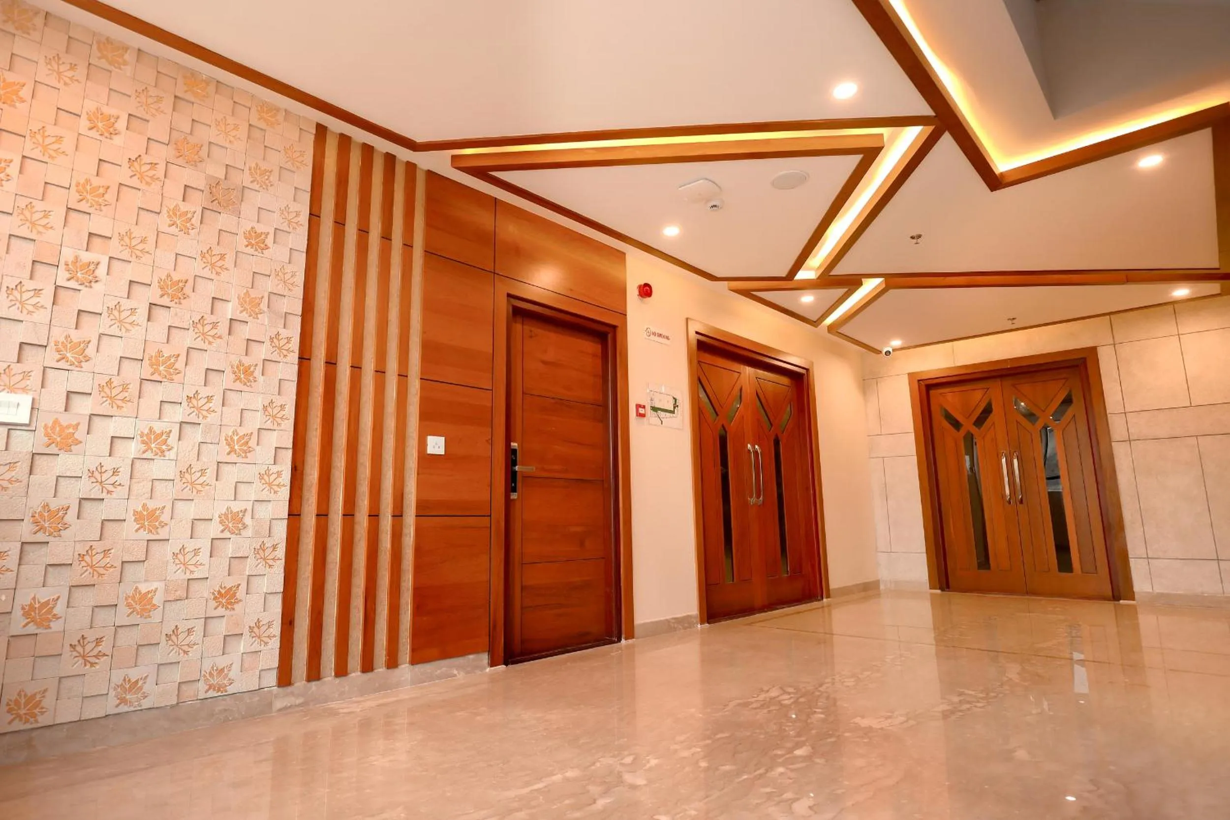 Lobby or reception in Krishnavalsam Regency