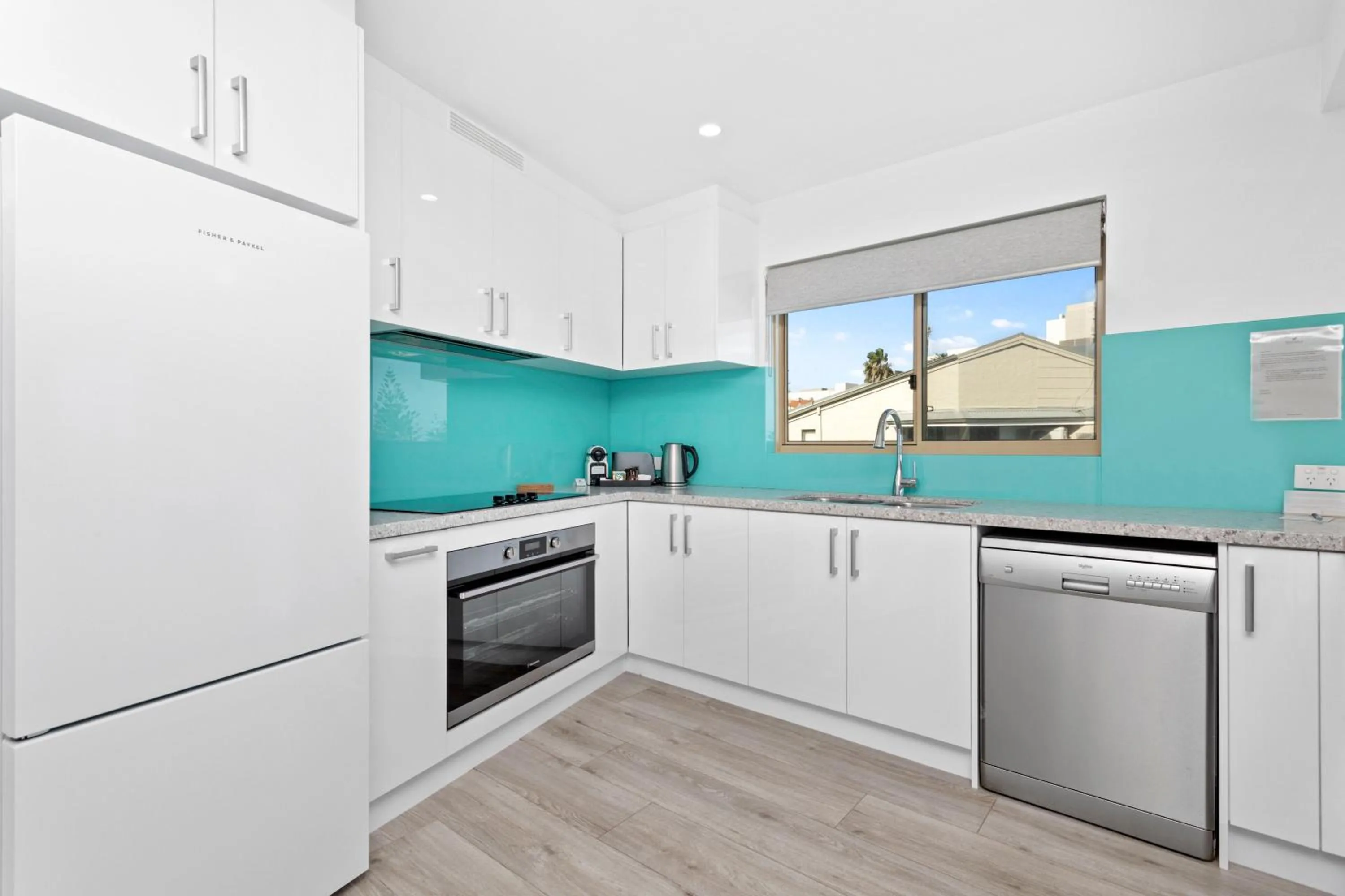 Kitchen or kitchenette in Suite 310 Sandcastles 3 Bedroom Deluxe