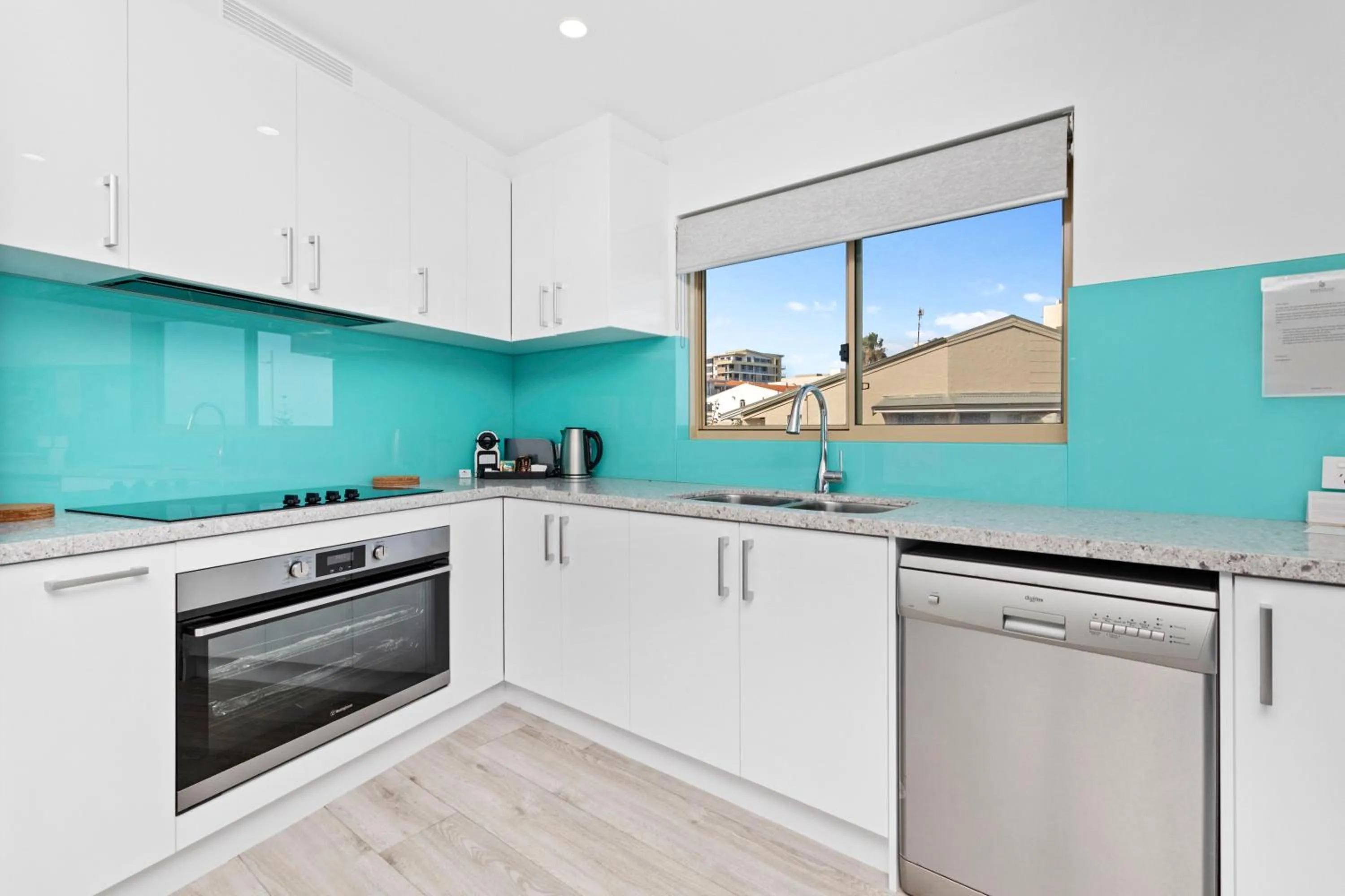 Kitchen or kitchenette in Suite 310 Sandcastles 3 Bedroom Deluxe