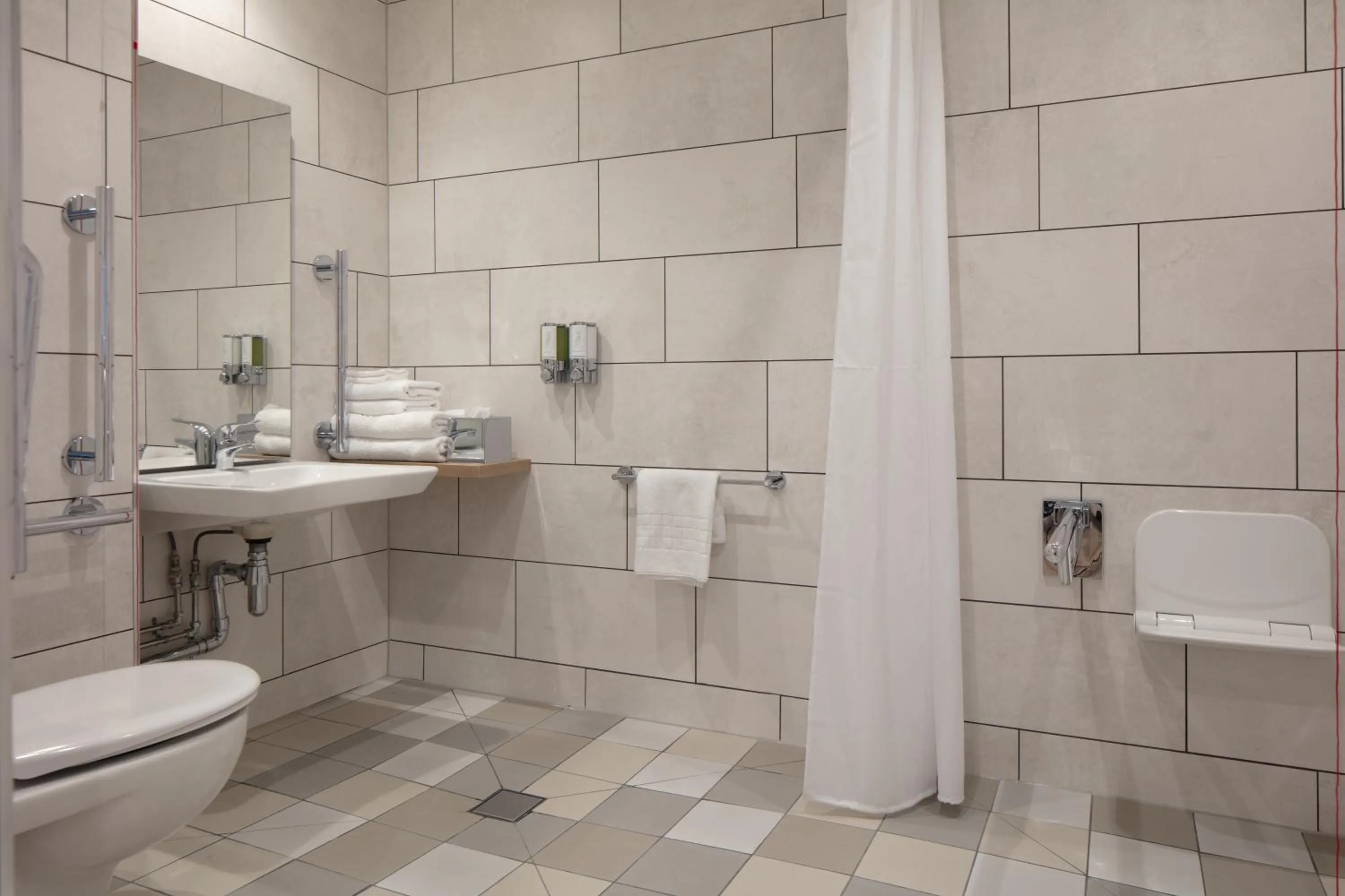 Shower in Hampton by Hilton York Piccadilly