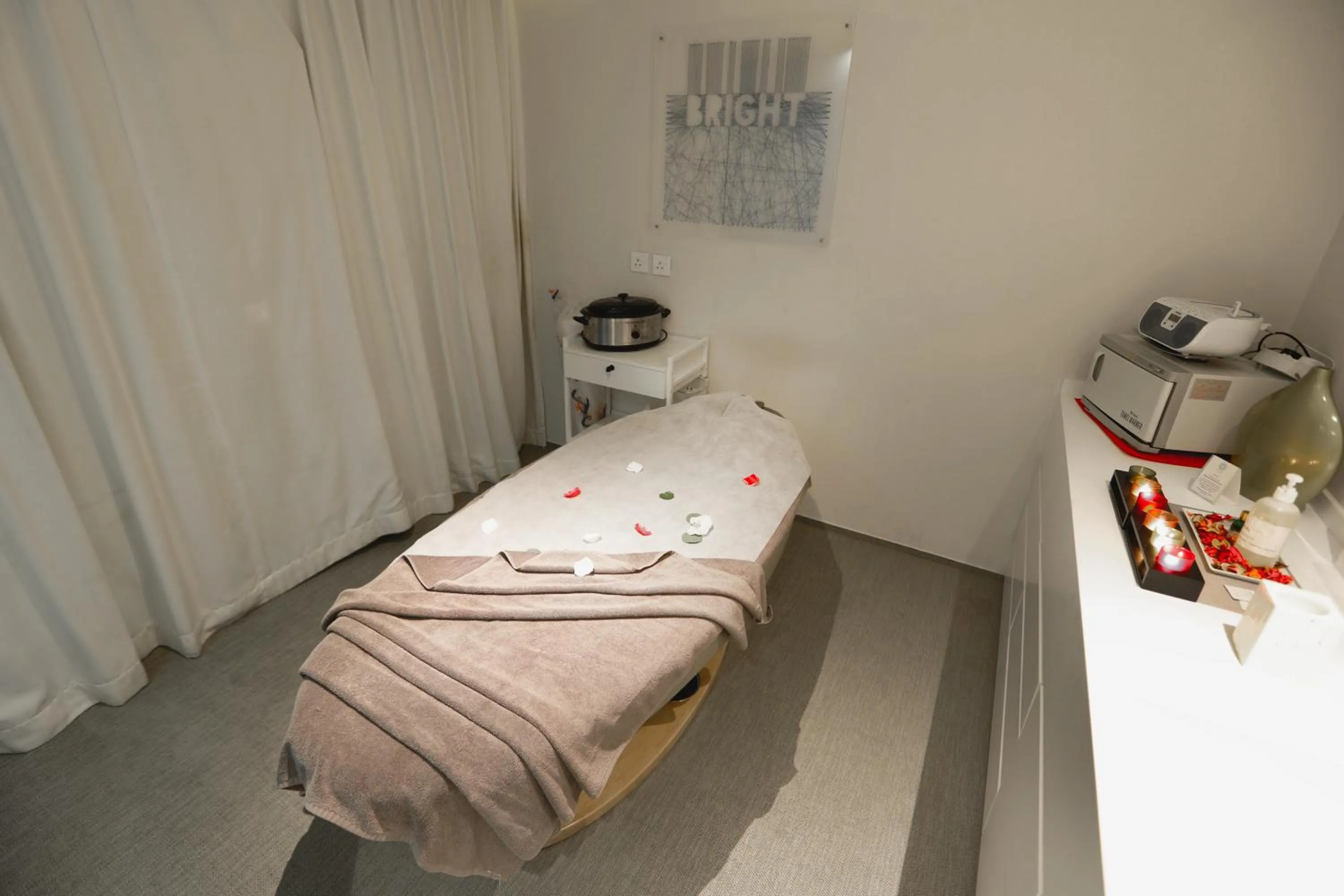 Area and facilities in 72 Hotel Sharjah