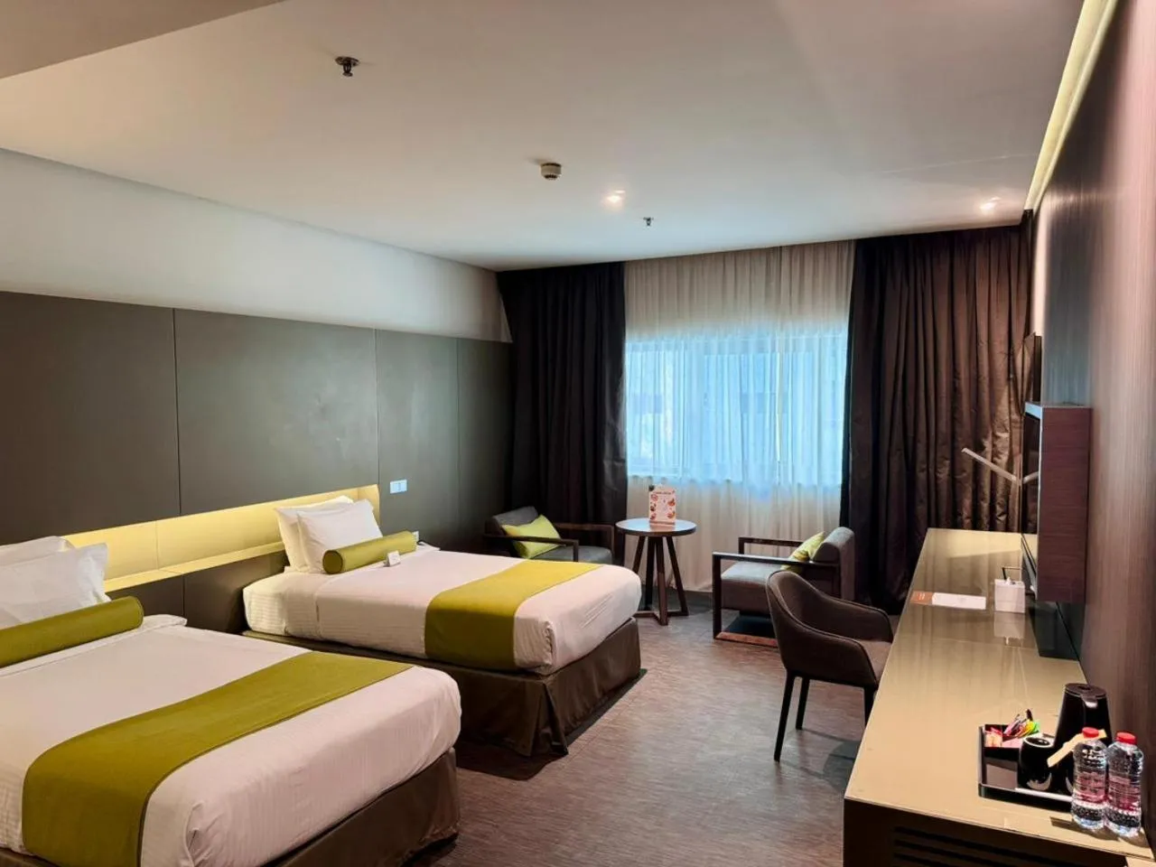 Bedroom, Bed in 72 Hotel Sharjah