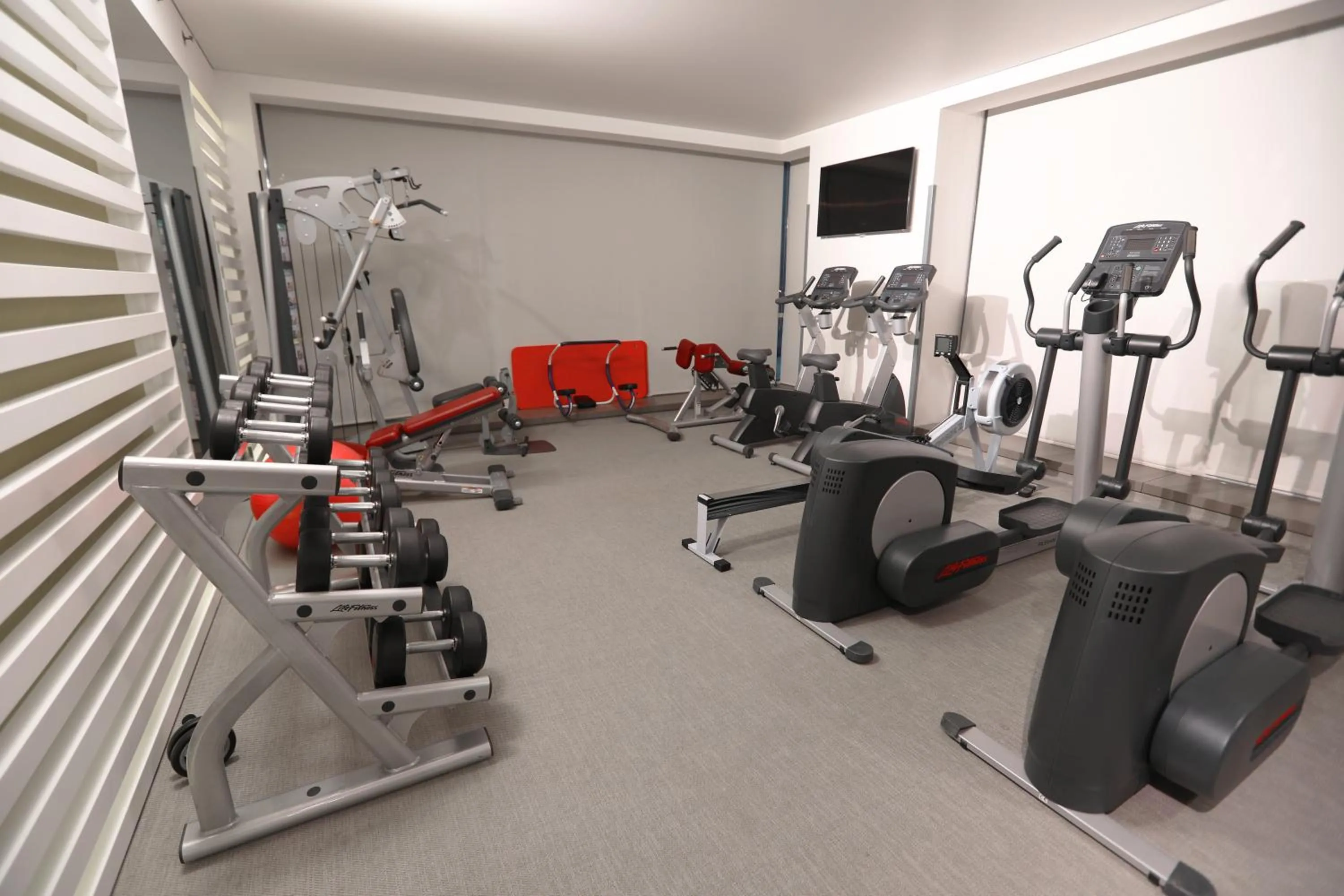 Fitness centre/facilities in 72 Hotel Sharjah