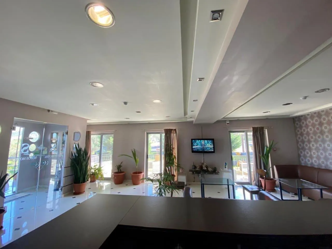 Lobby or reception in sozos inn hotel vonitsa