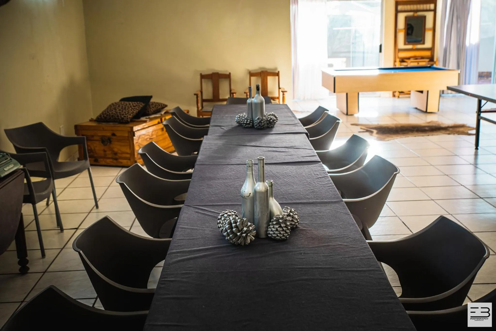 Communal lounge/ TV room in Geluksfontein Private Game Farm