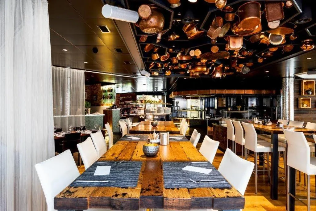 Restaurant/places to eat in Boutiquehotel Thessoni Classic & Self service Residence Home Zürich