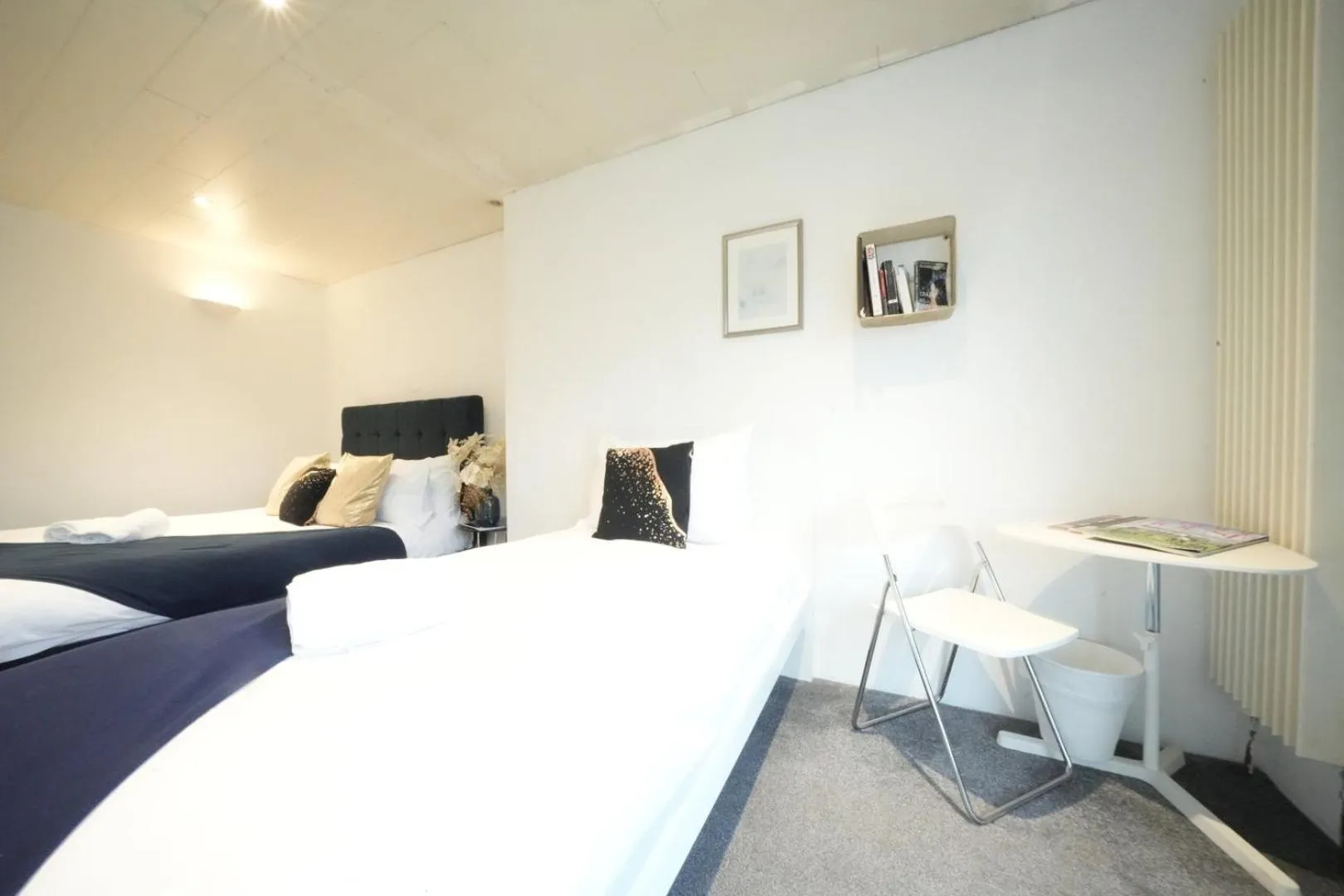 Bed in Airport Comfy Stay