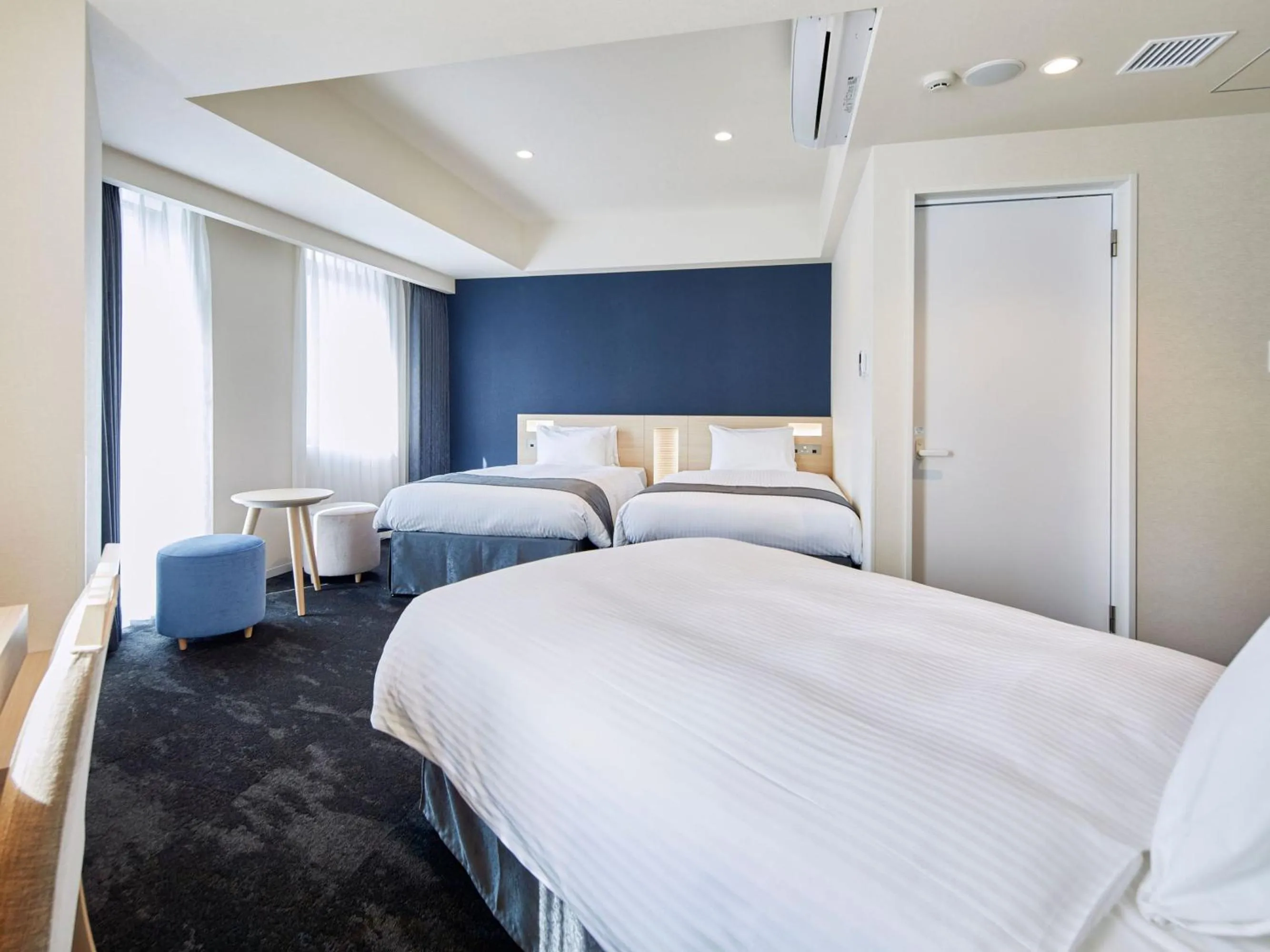Photo of the whole room, Bed in Hotel Keyaki Gate Tokyo Fuchu