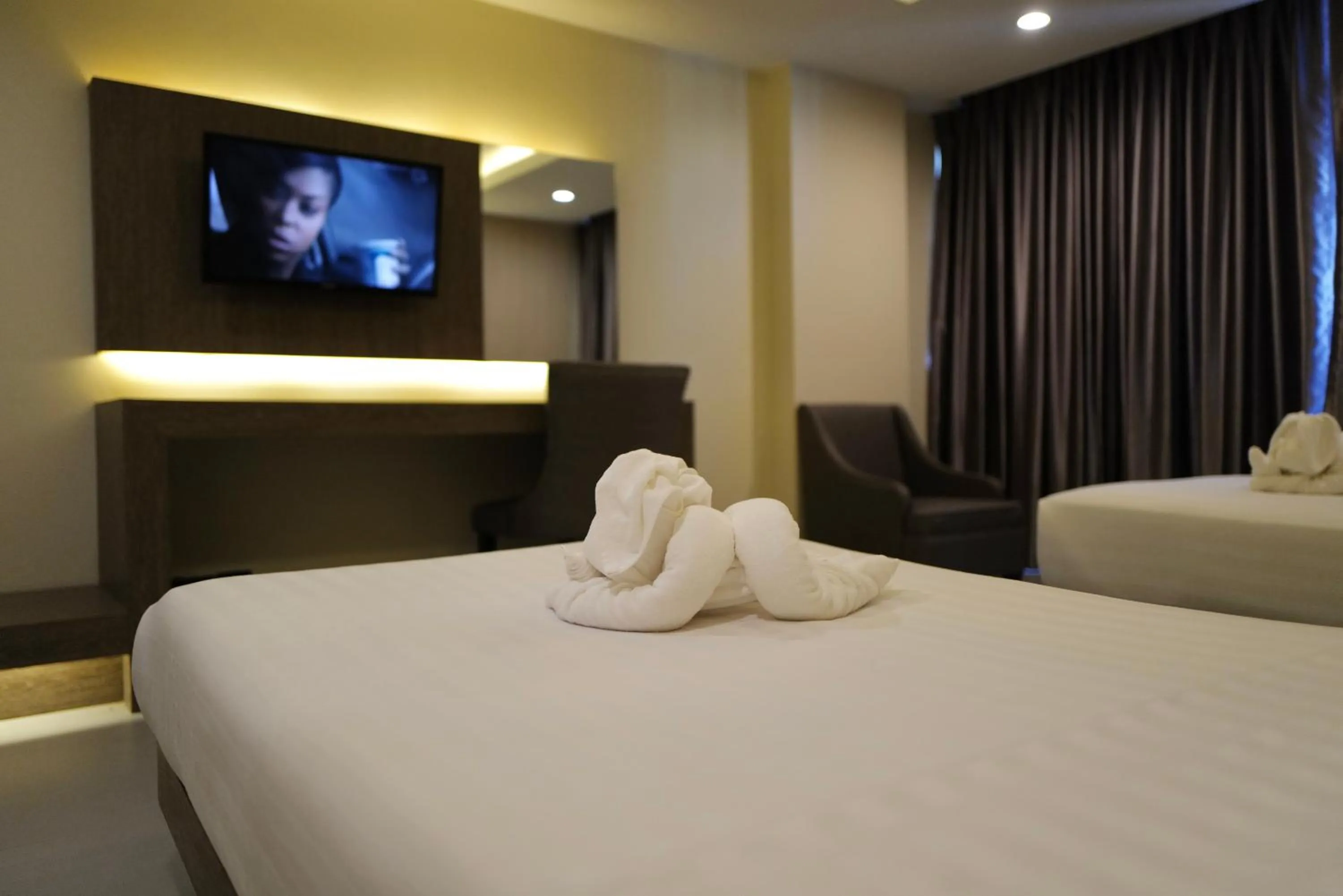 Bed in Hermann Hotel Pattaya - SHA Extra Plus