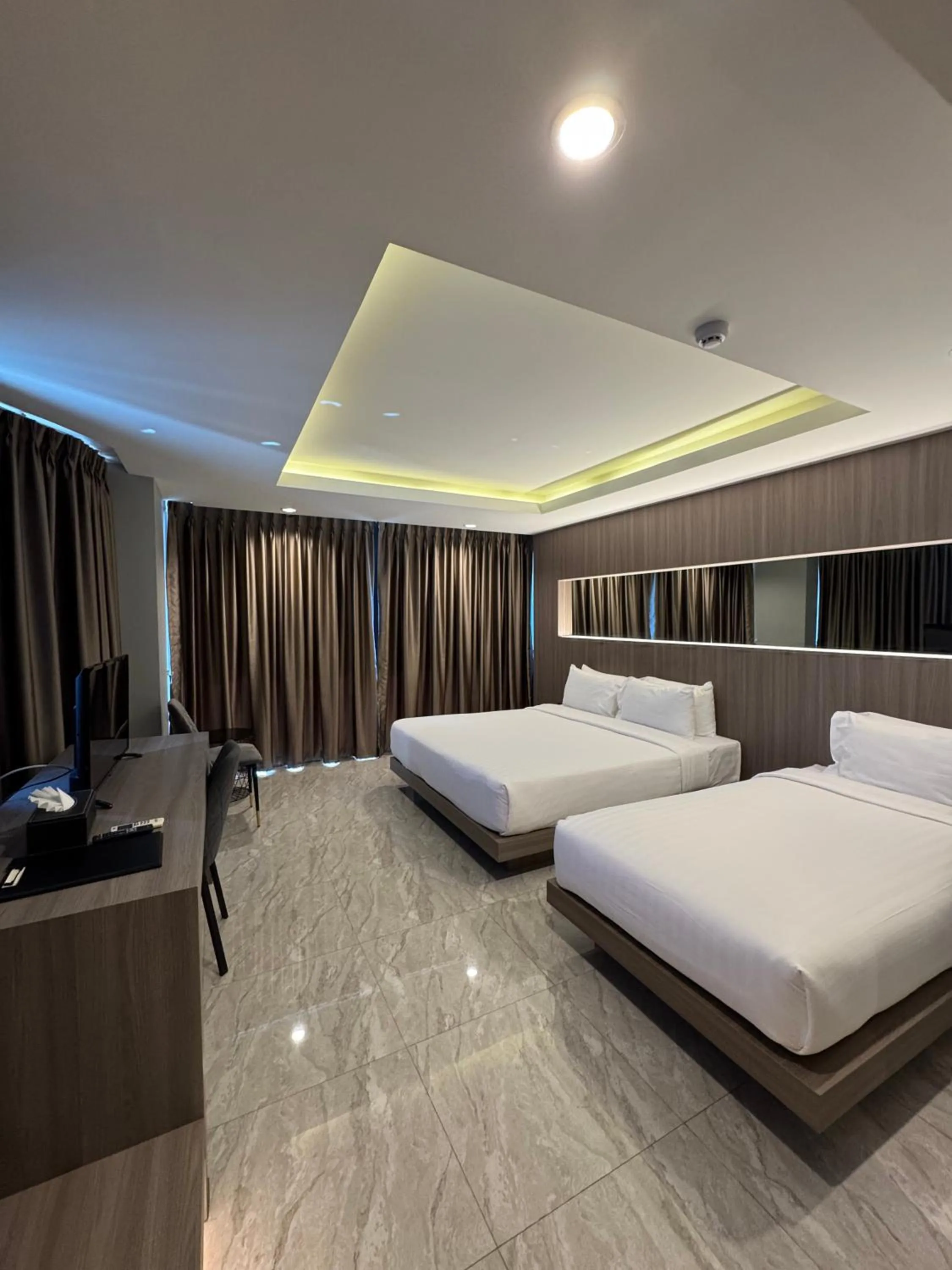 Bedroom, Bed in Hermann Hotel Pattaya - SHA Extra Plus