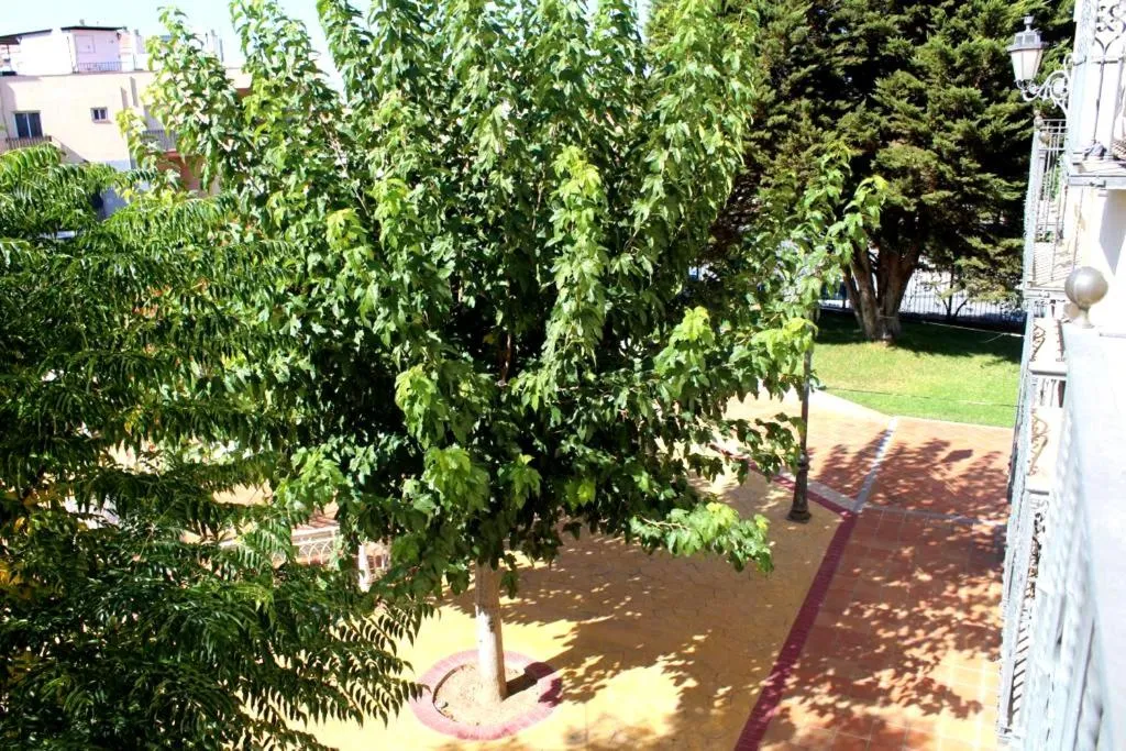 Hotel La Zubia , Granada