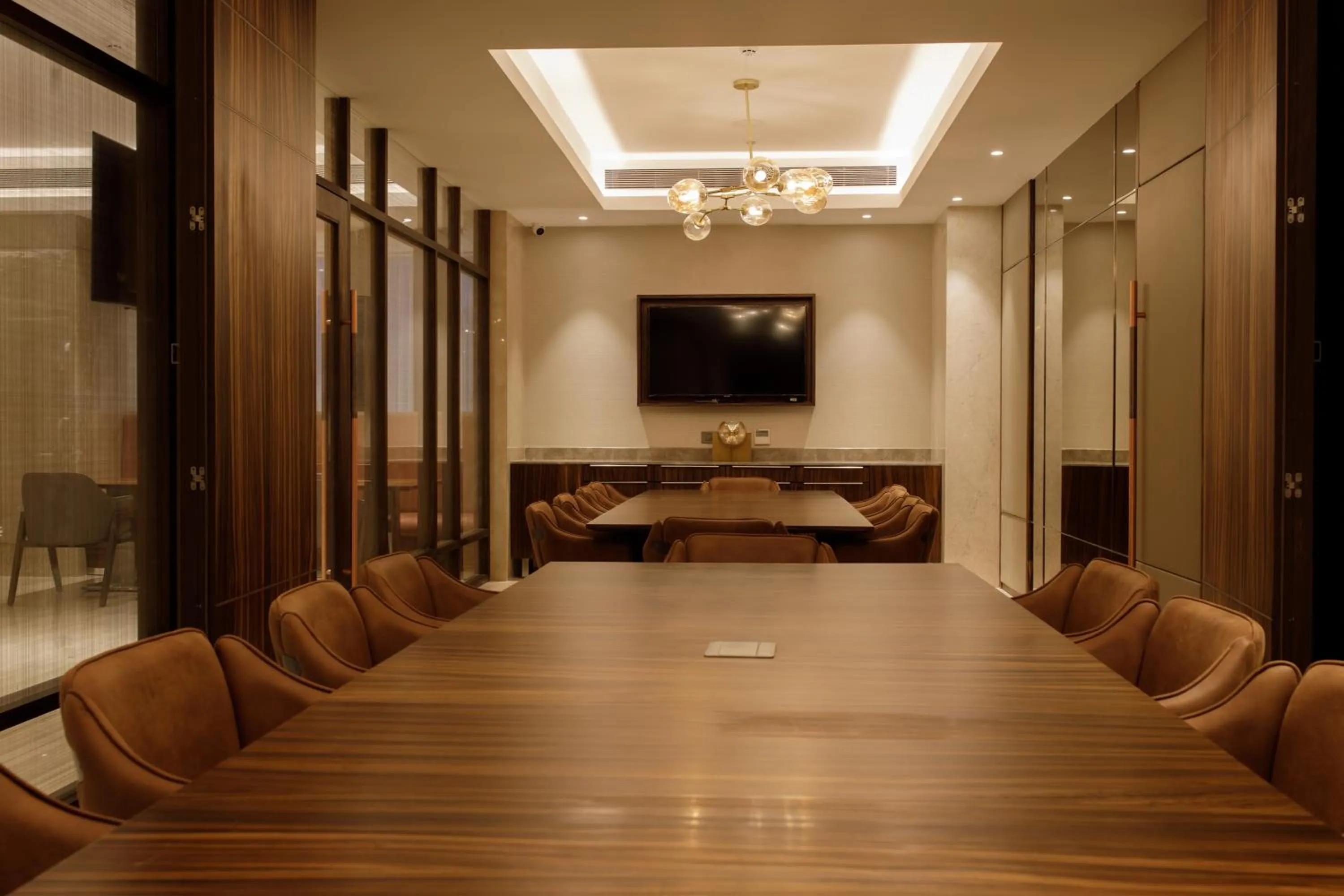 Dining area in Sayaji Jamnagar