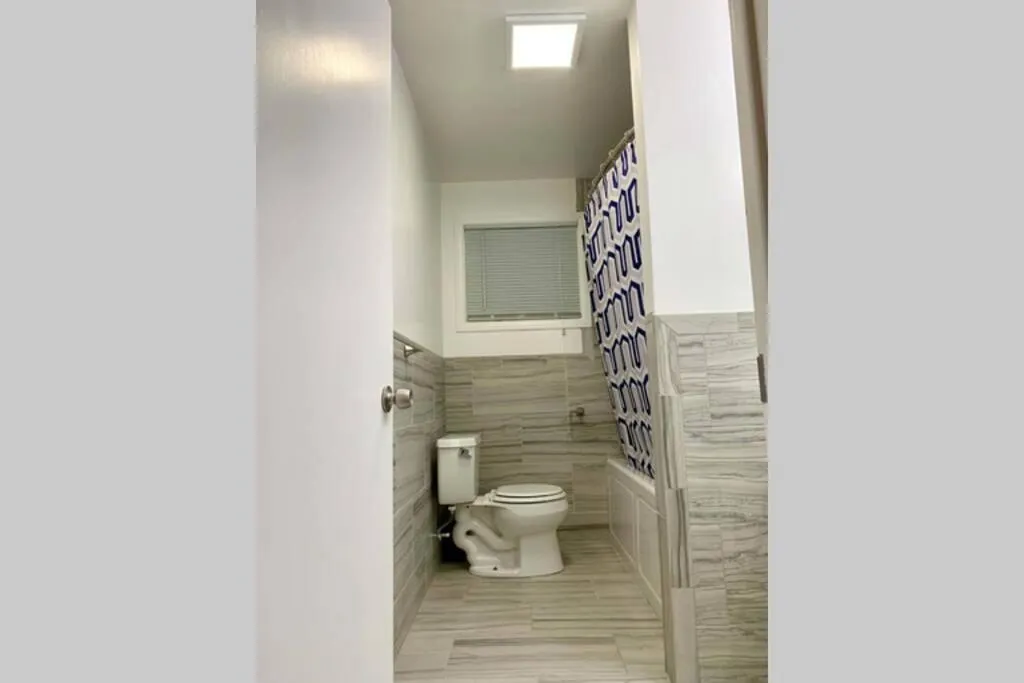 Bathroom in The Gorge View Villa- With Private Yard & Free Parking-see full listing info