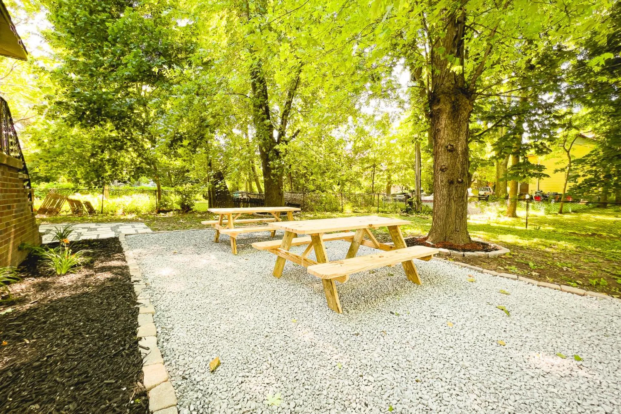 The Gorge View Villa- With Private Yard & Free Parking-see full listing info