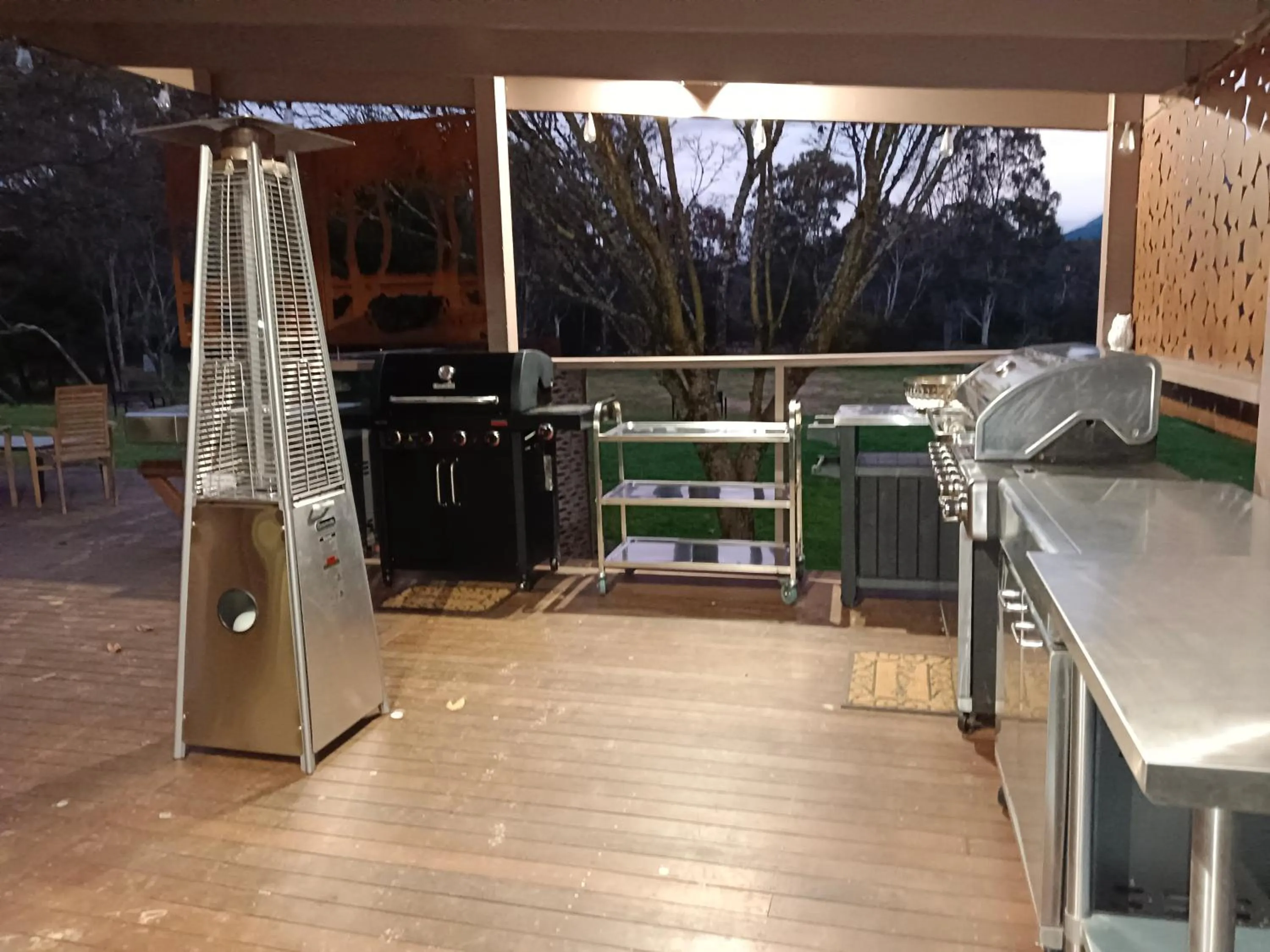 BBQ facilities in Buffalo Motel and Country Retreat