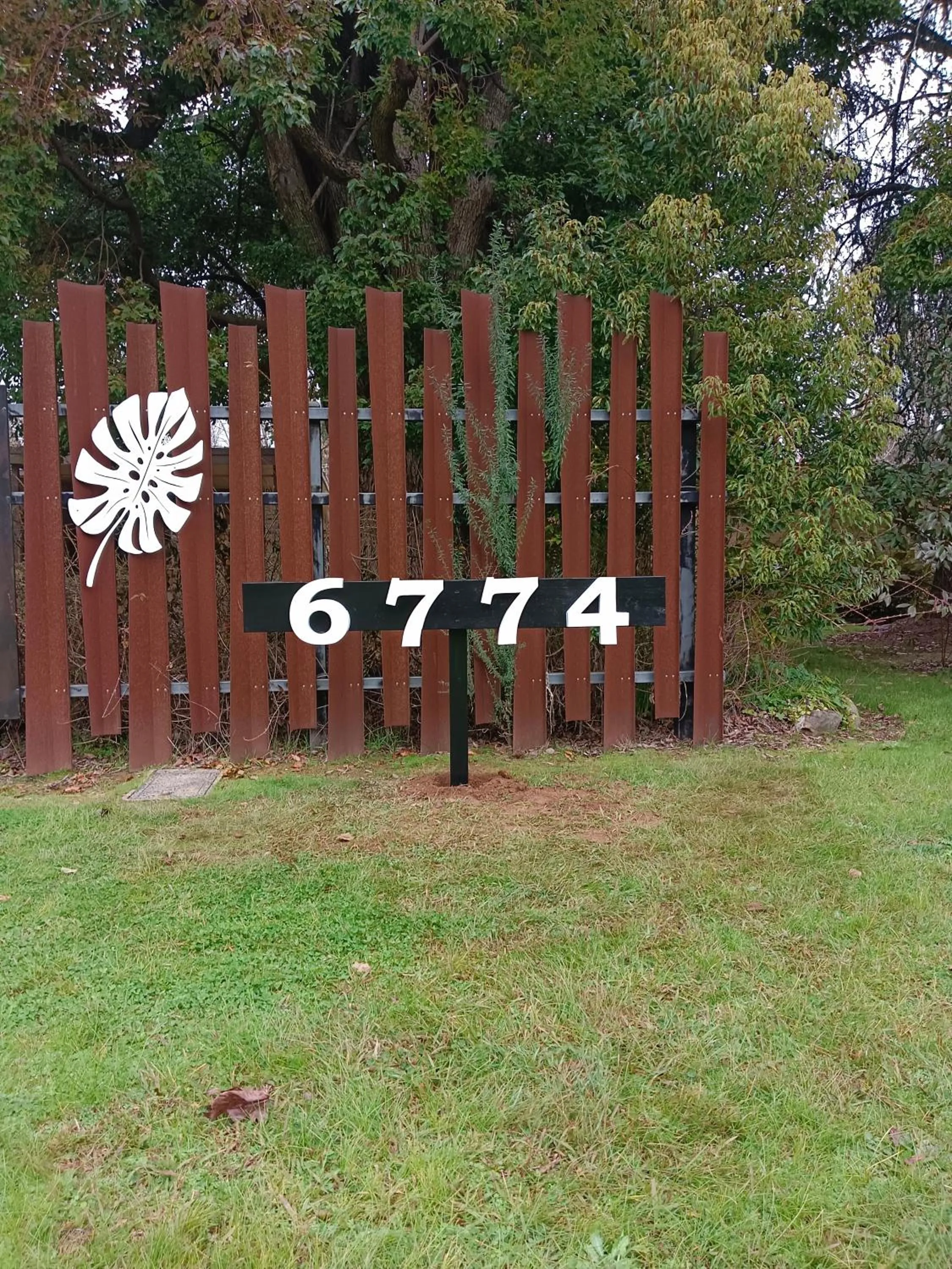 Property logo or sign in Buffalo Motel and Country Retreat