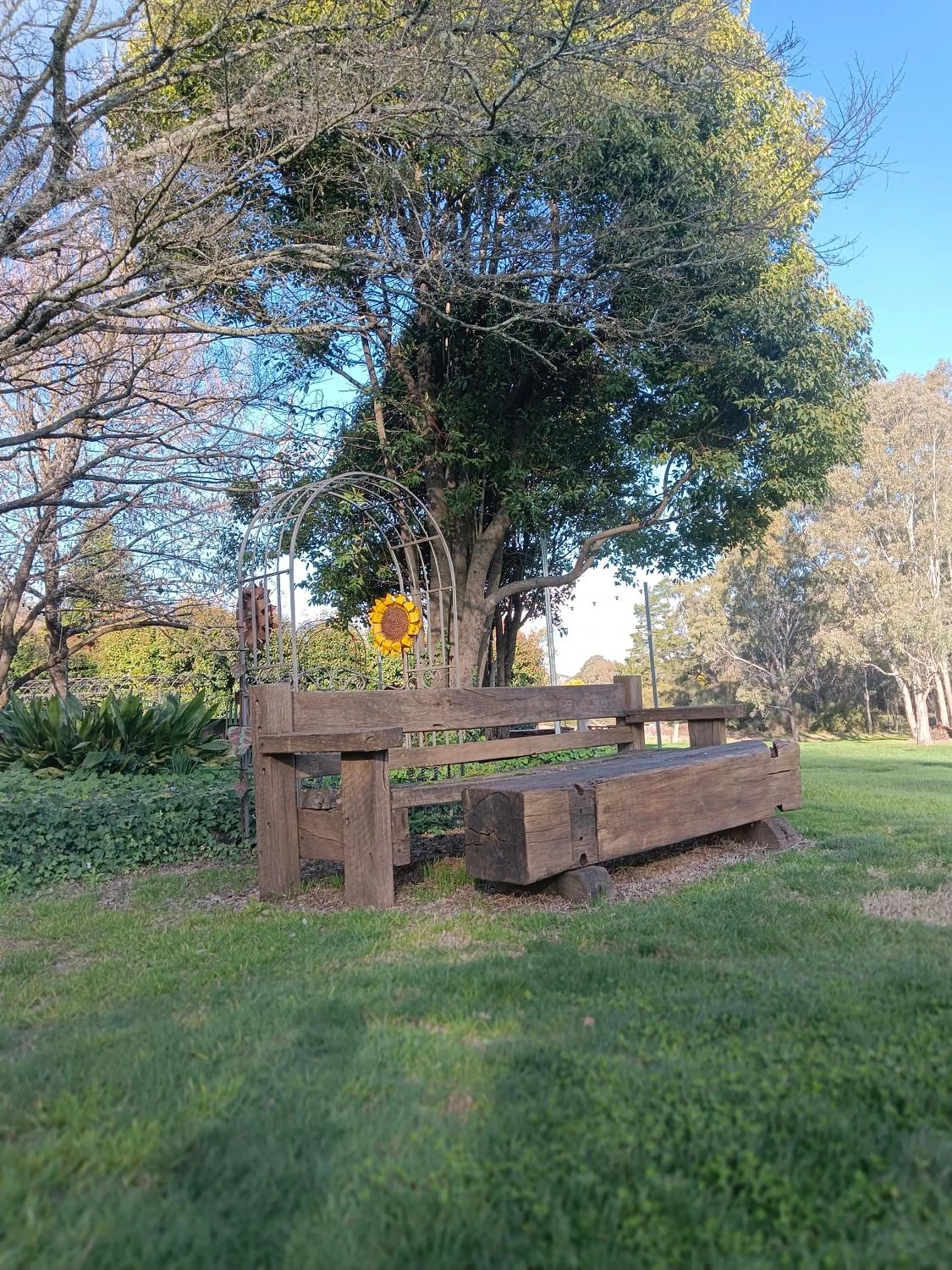 Garden in Buffalo Motel and Country Retreat