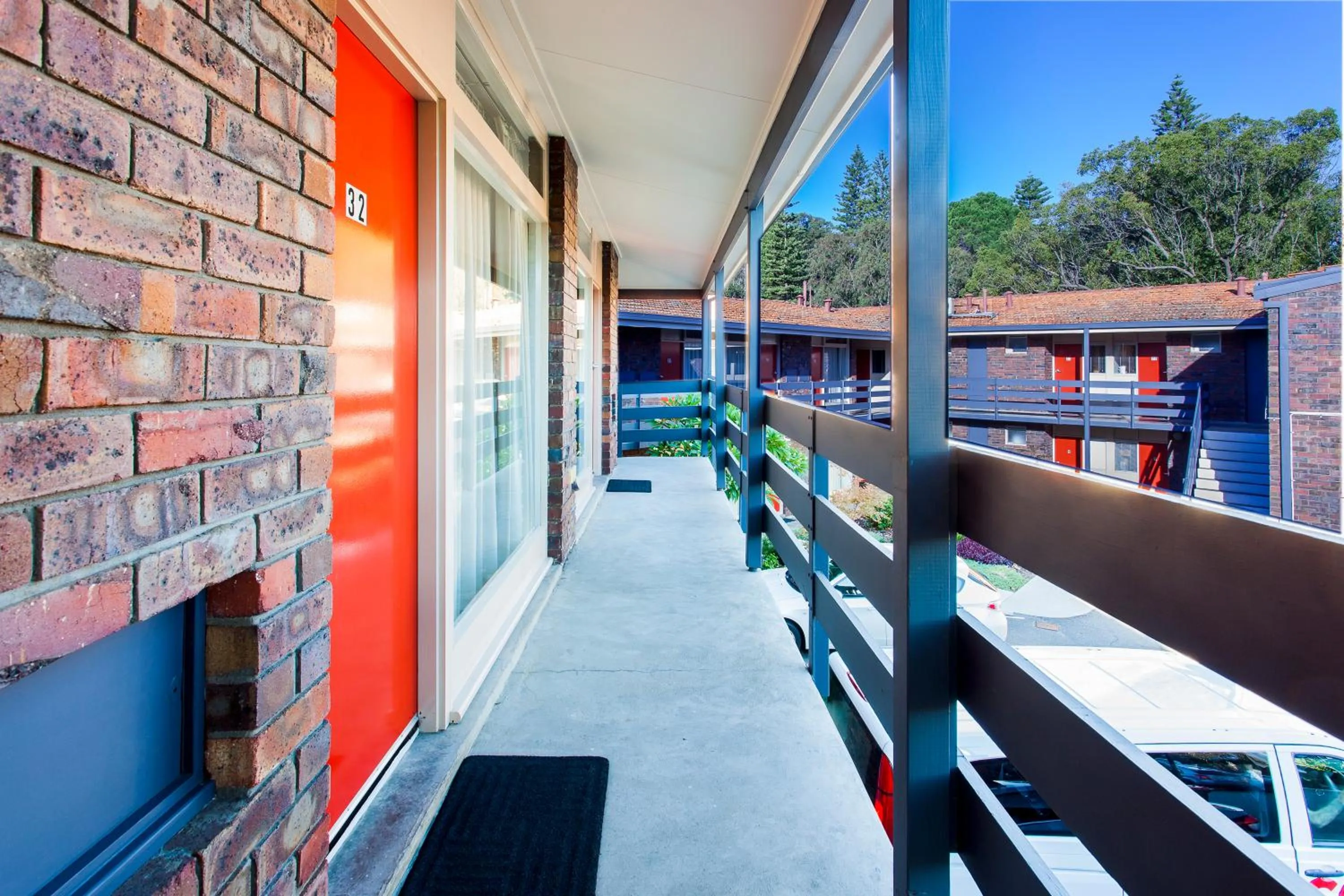 Property building in Kings Park Motel