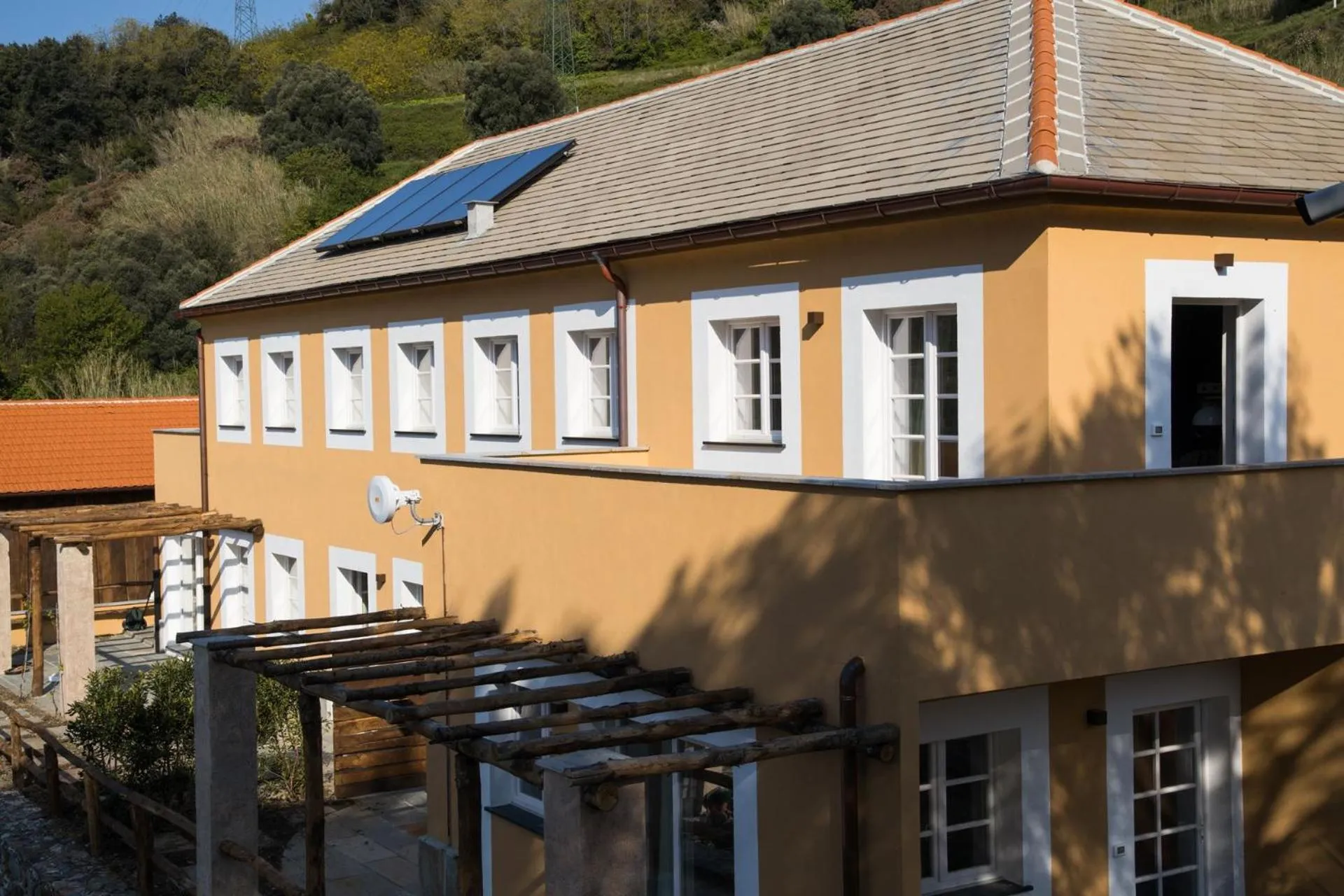 Property building in Mirandola Suites