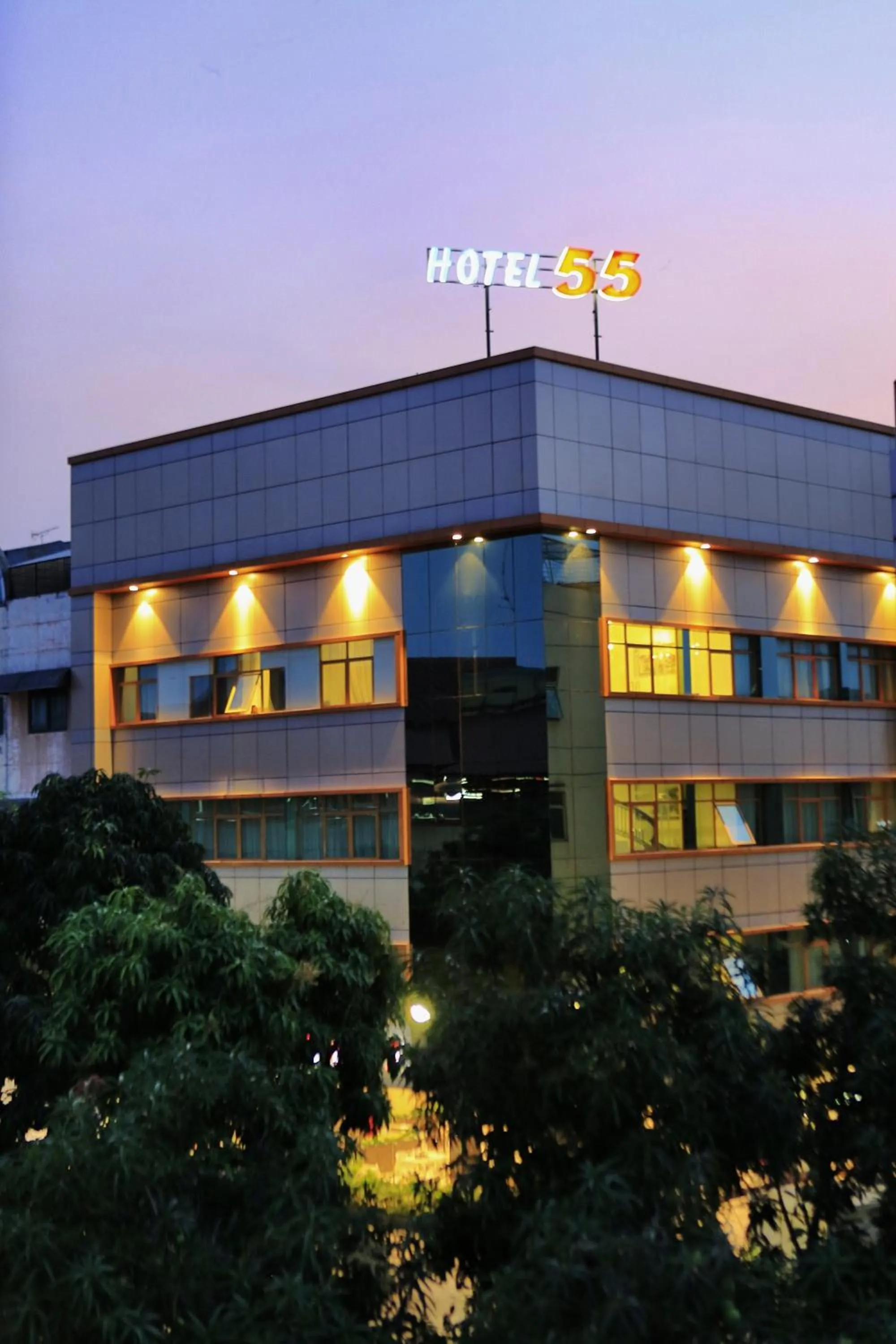 Facade/entrance in Hotel 55