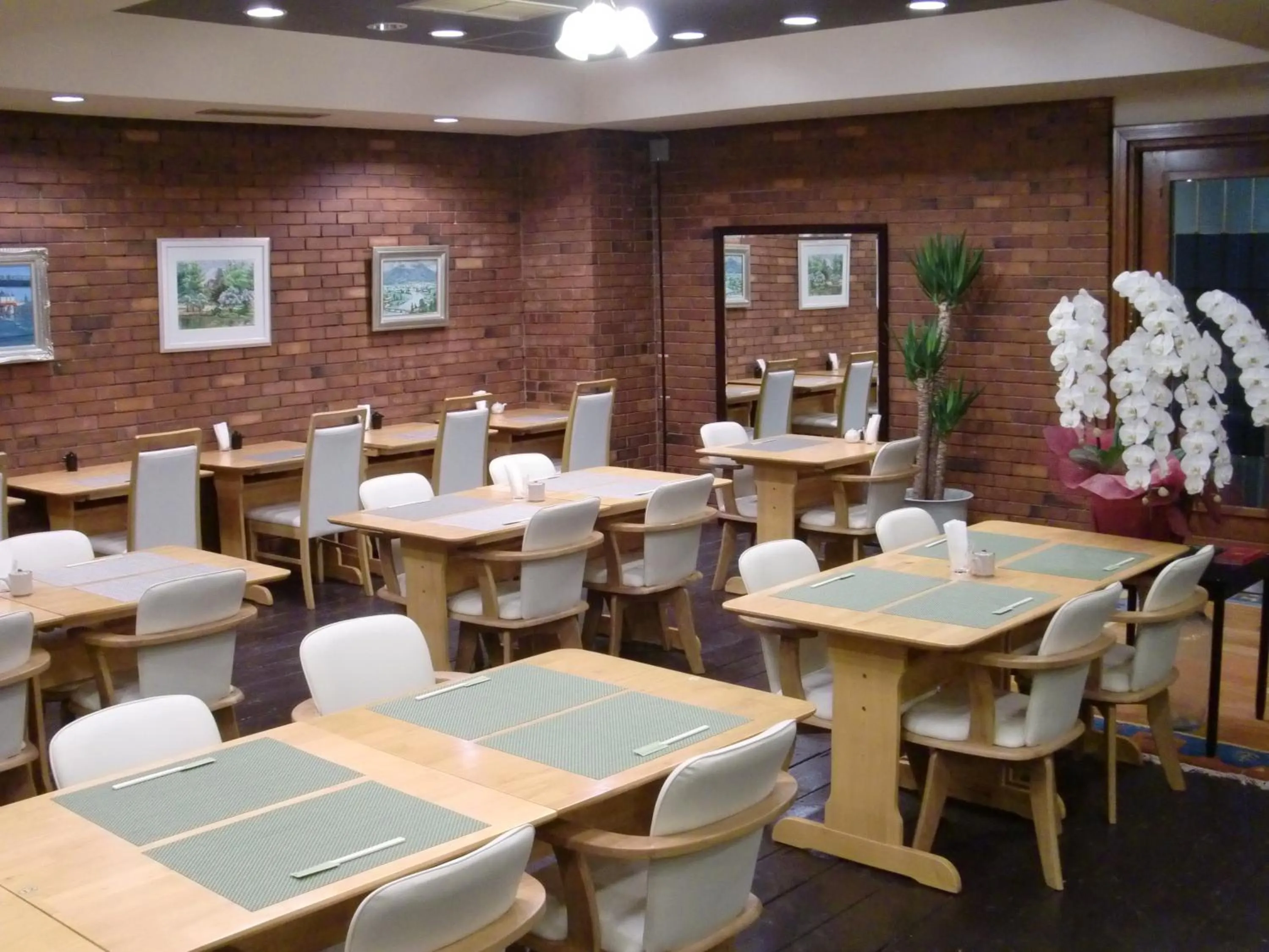 Restaurant/places to eat in Frame Hotel Sapporo